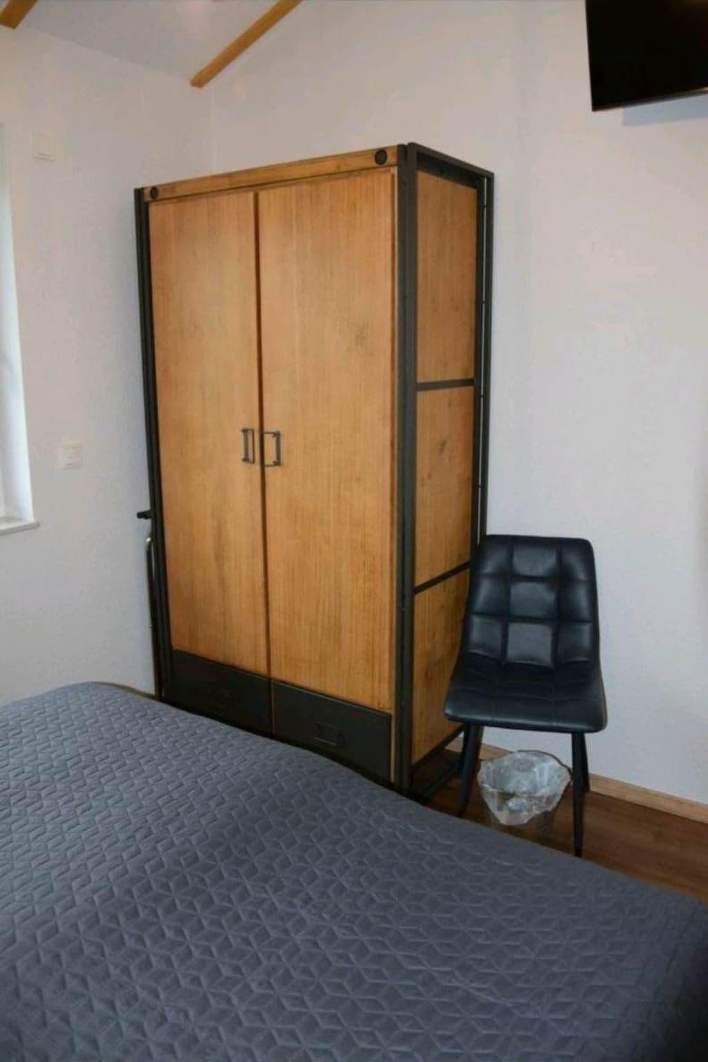 Gallery Image 11