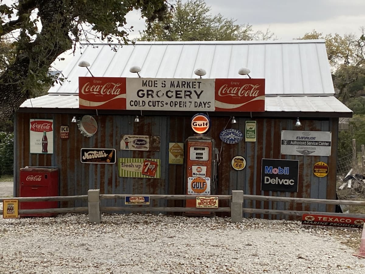 3+ Day Discount Pet Friendly BBQ Grille Sleeps 6