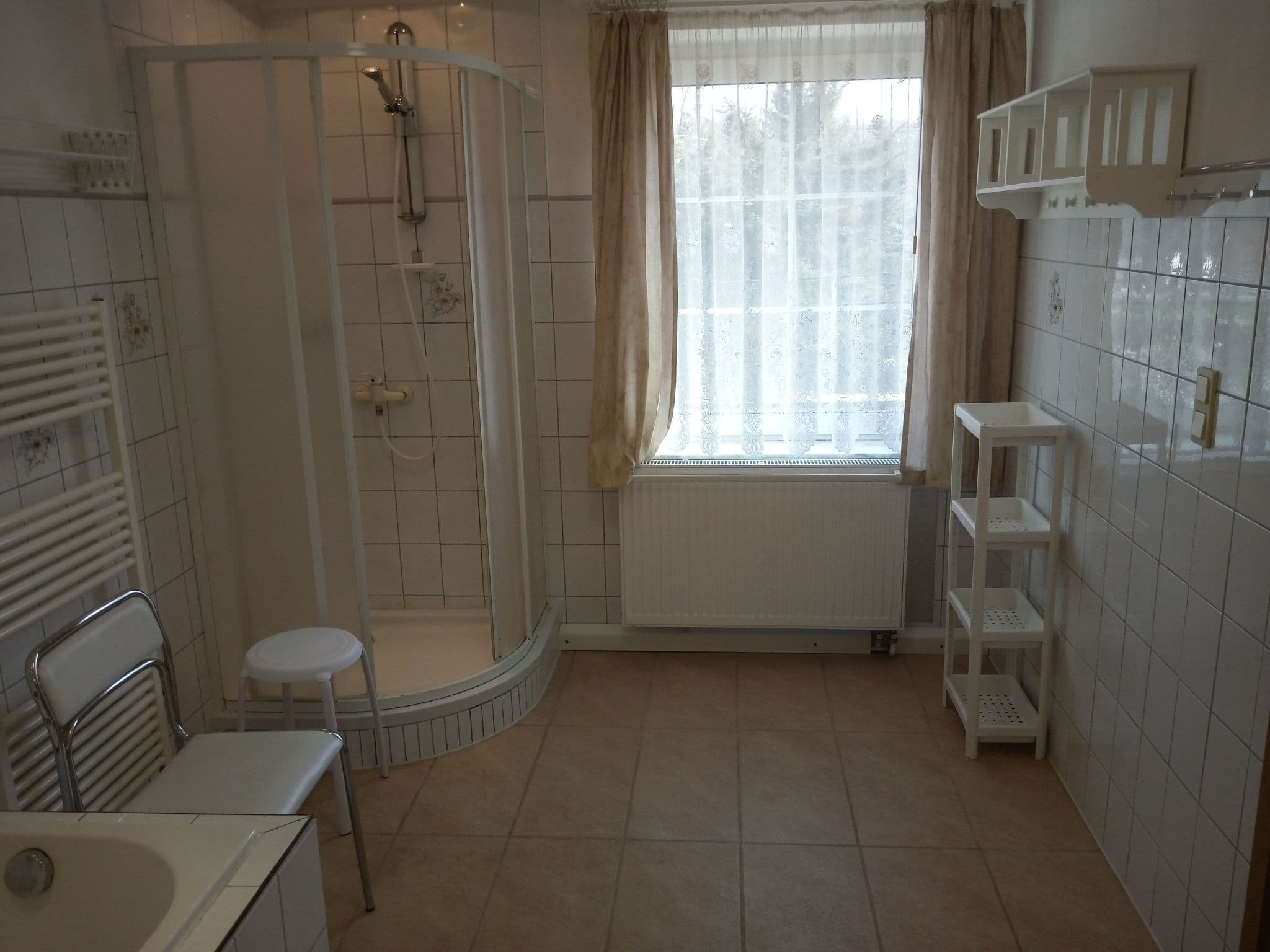 Gallery Image 16