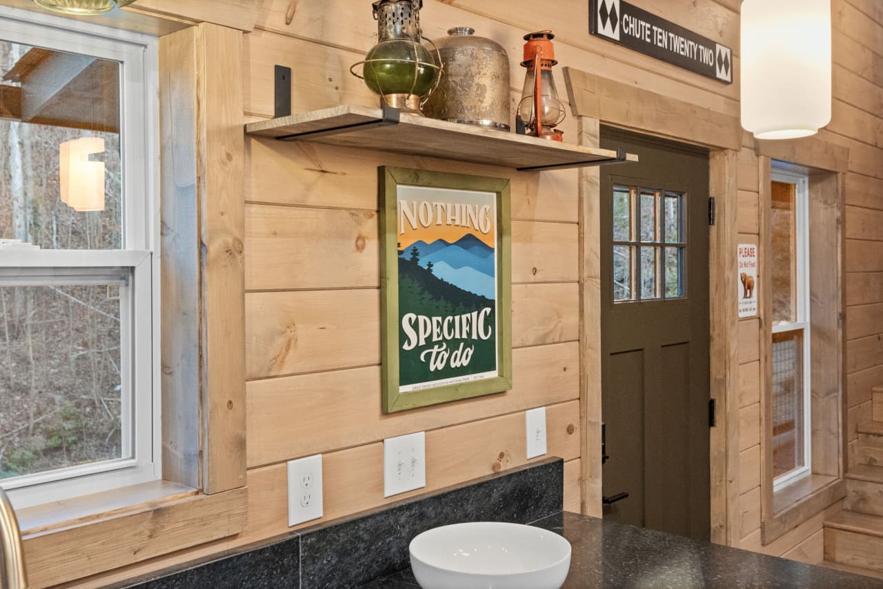 kitchen 5.jpg