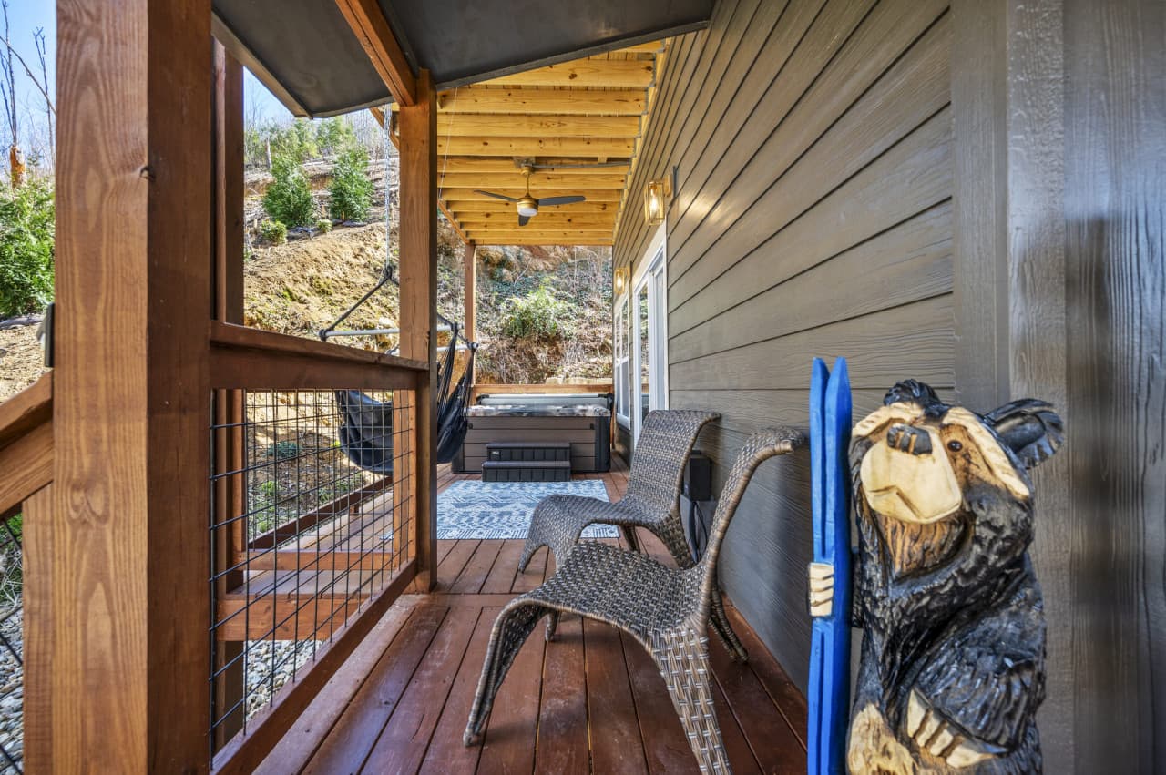 Exterior Porch 1.jpg