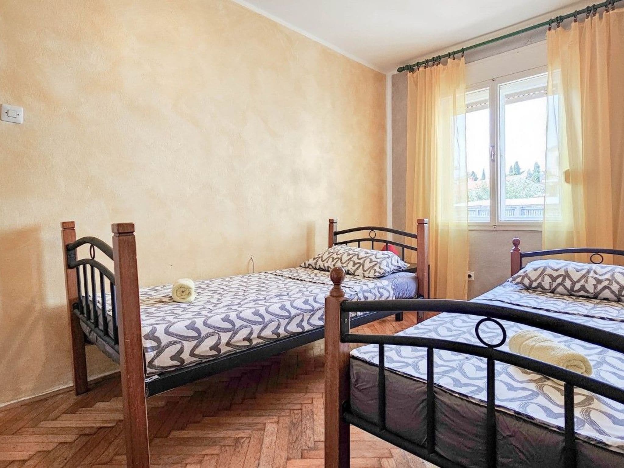 Gallery Image 21