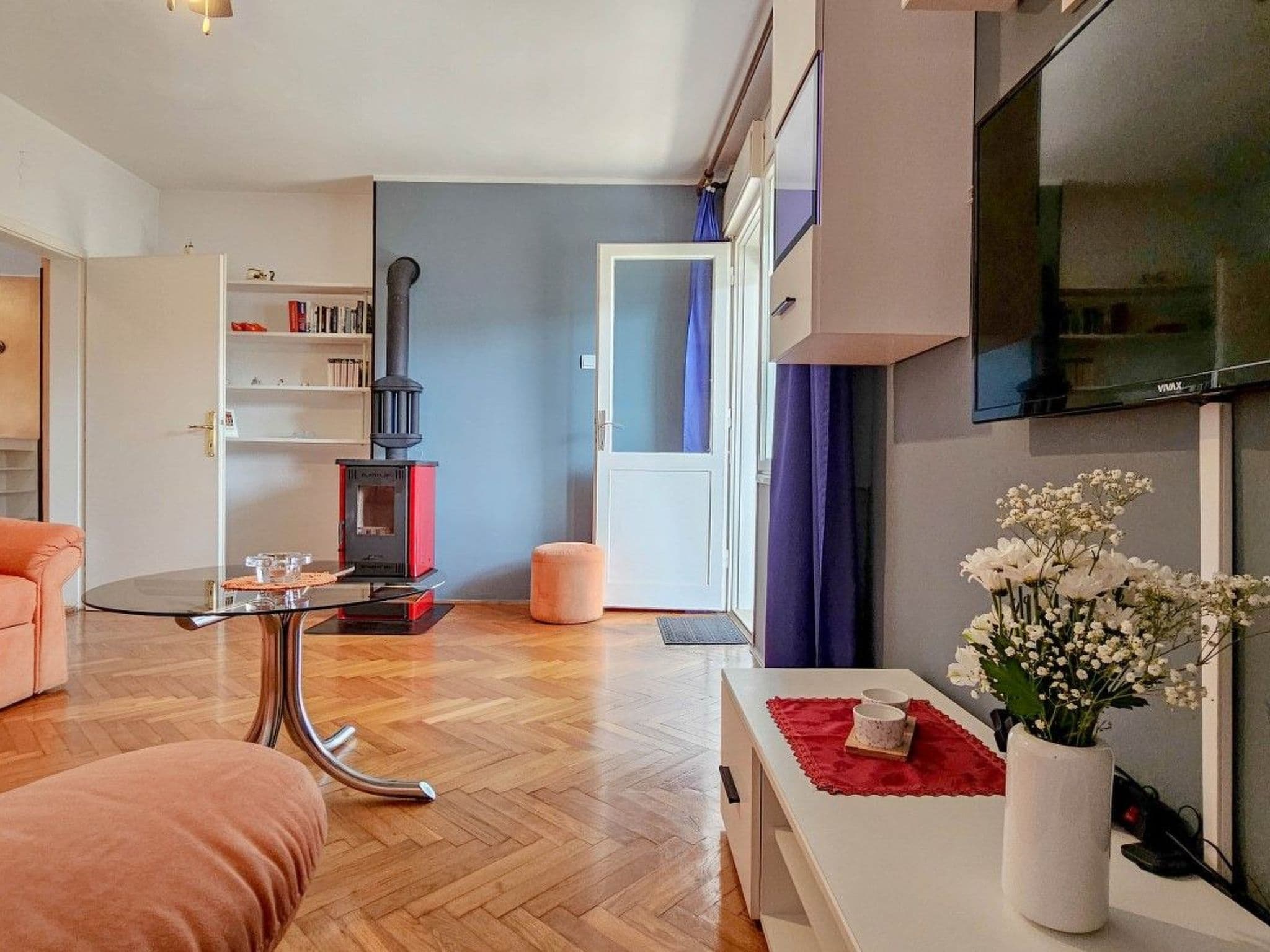 Gallery Image 13