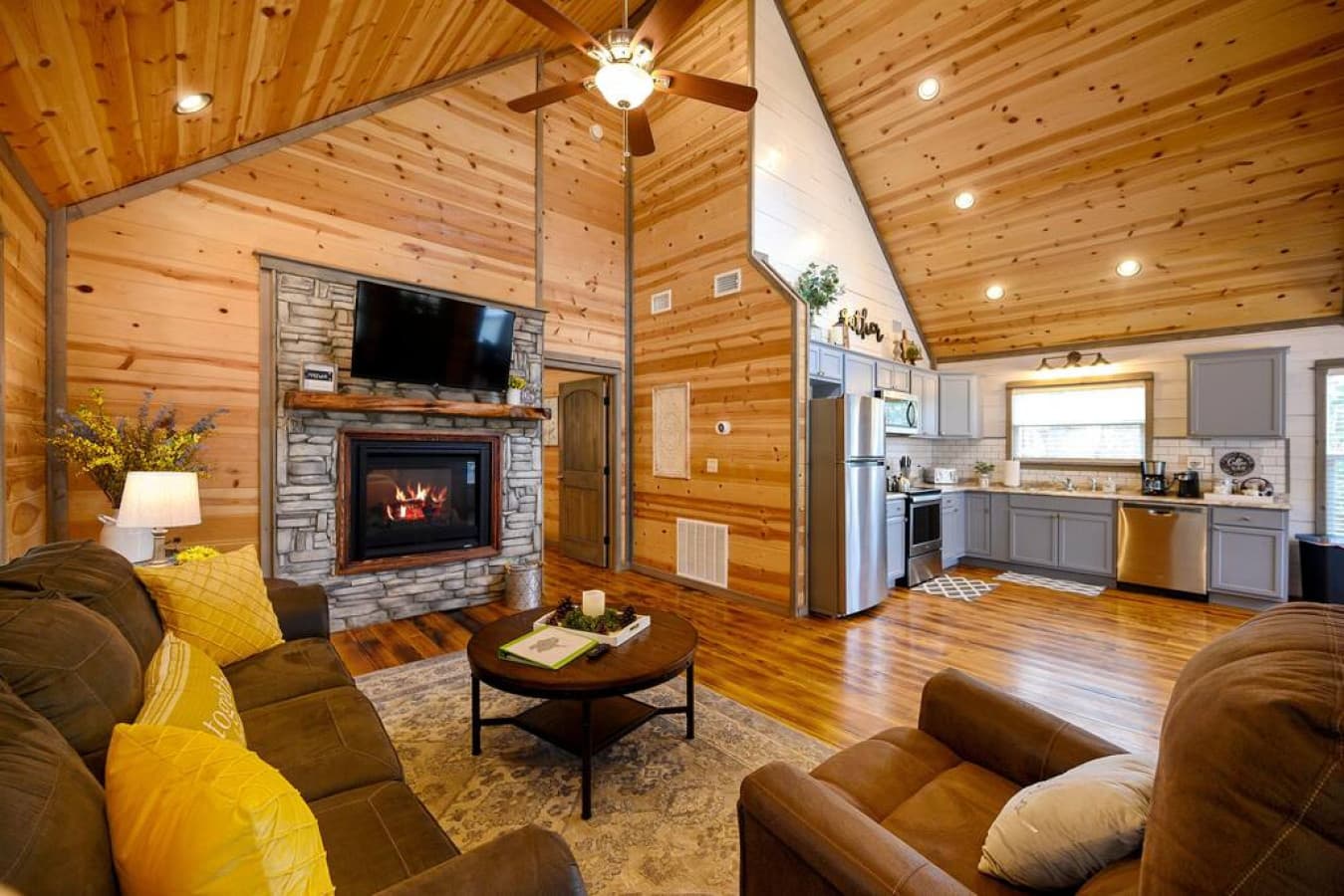 Smart TV & see-thru fireplace in living room. 
Complementary YouTube TV subscription!
