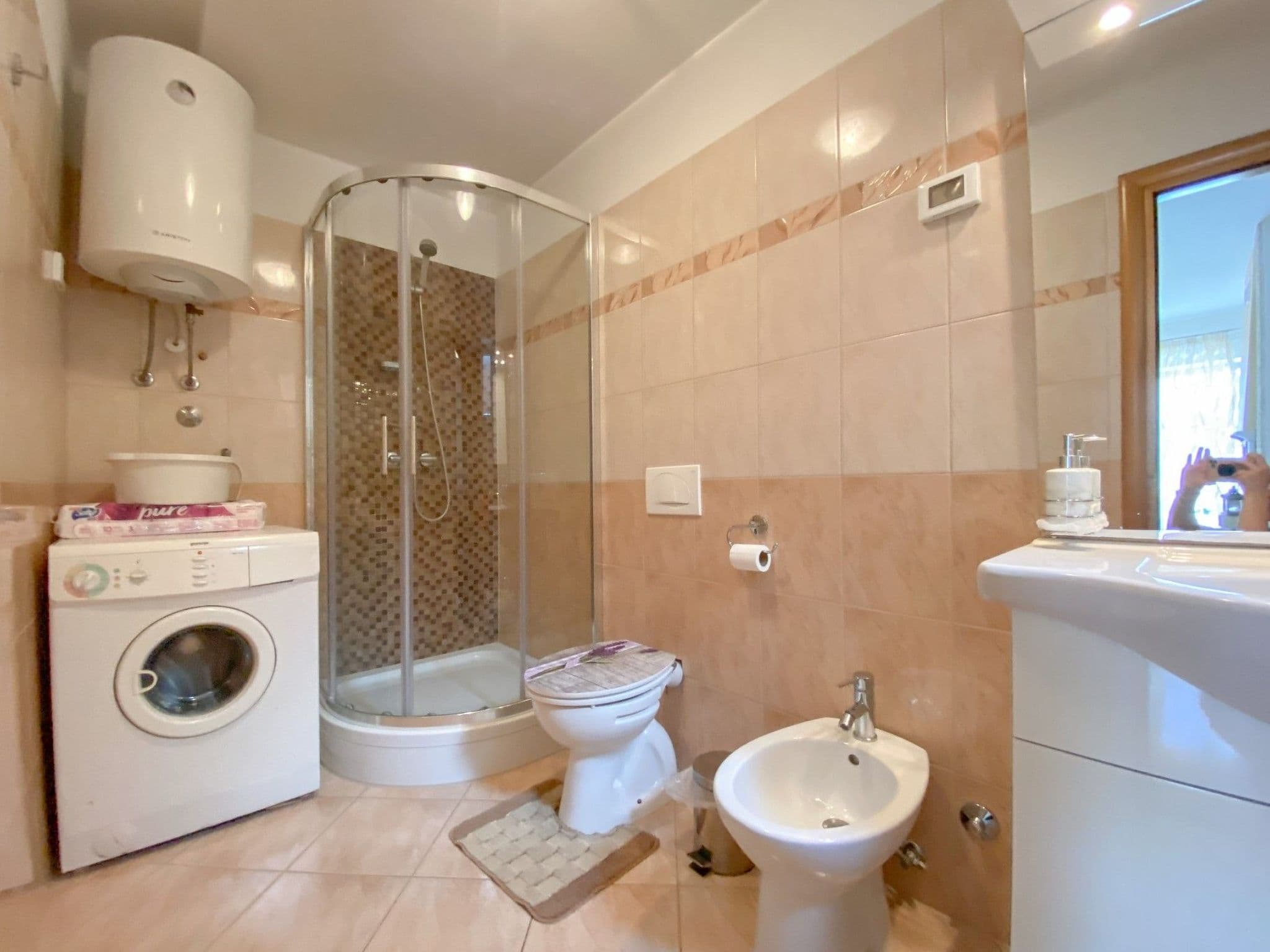 Bathroom / Wellness