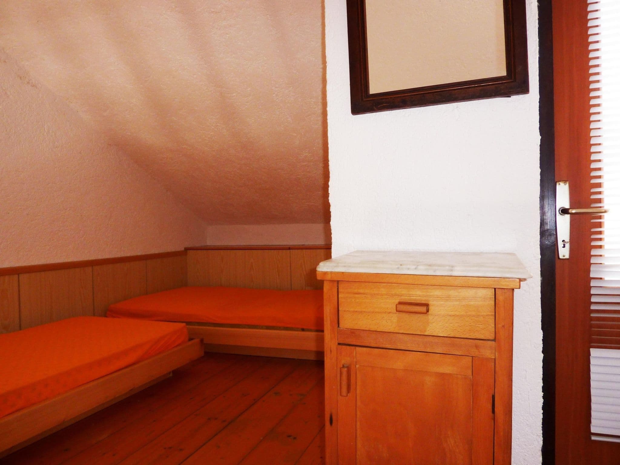 Gallery Image 17