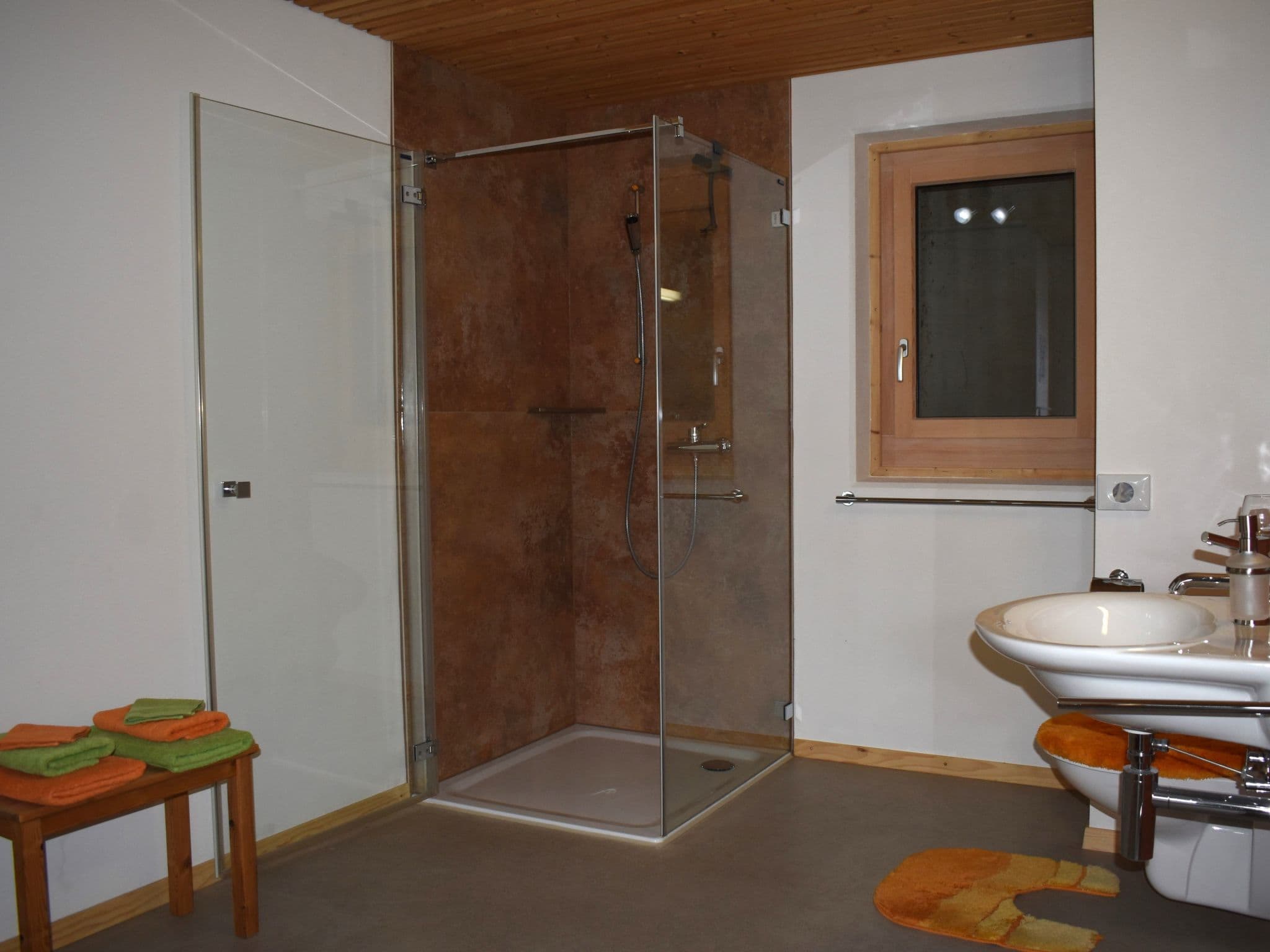 Bathroom / Wellness