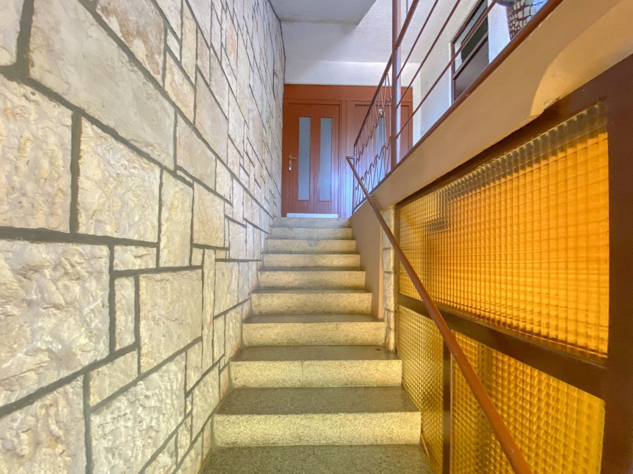 Gallery Image 19
