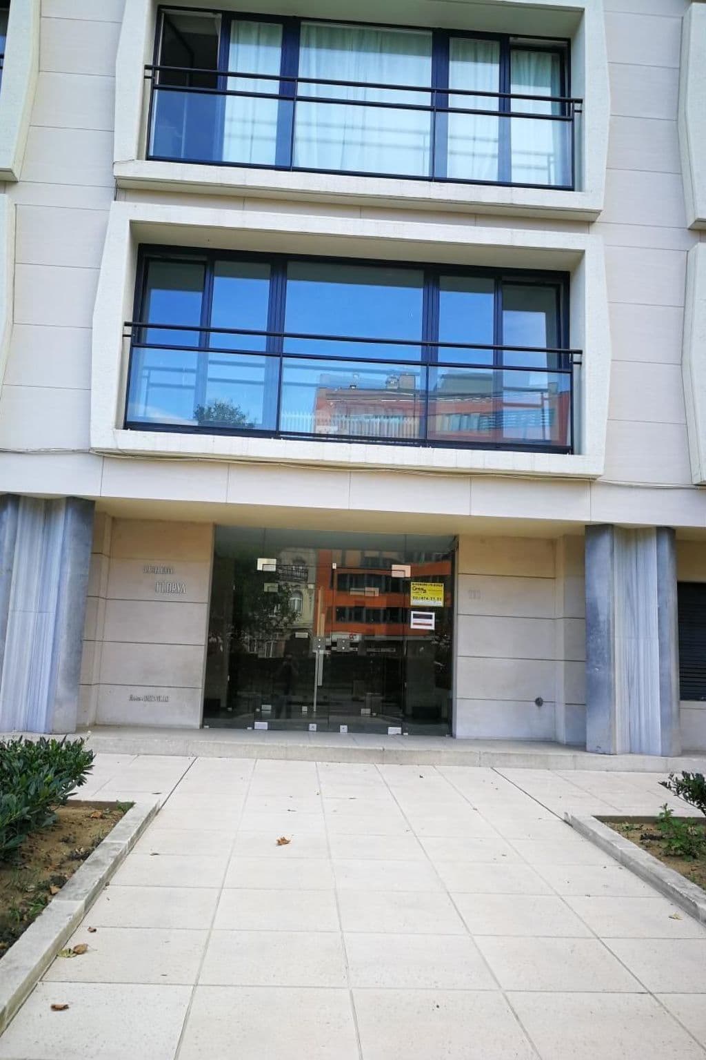 Gallery Image 16