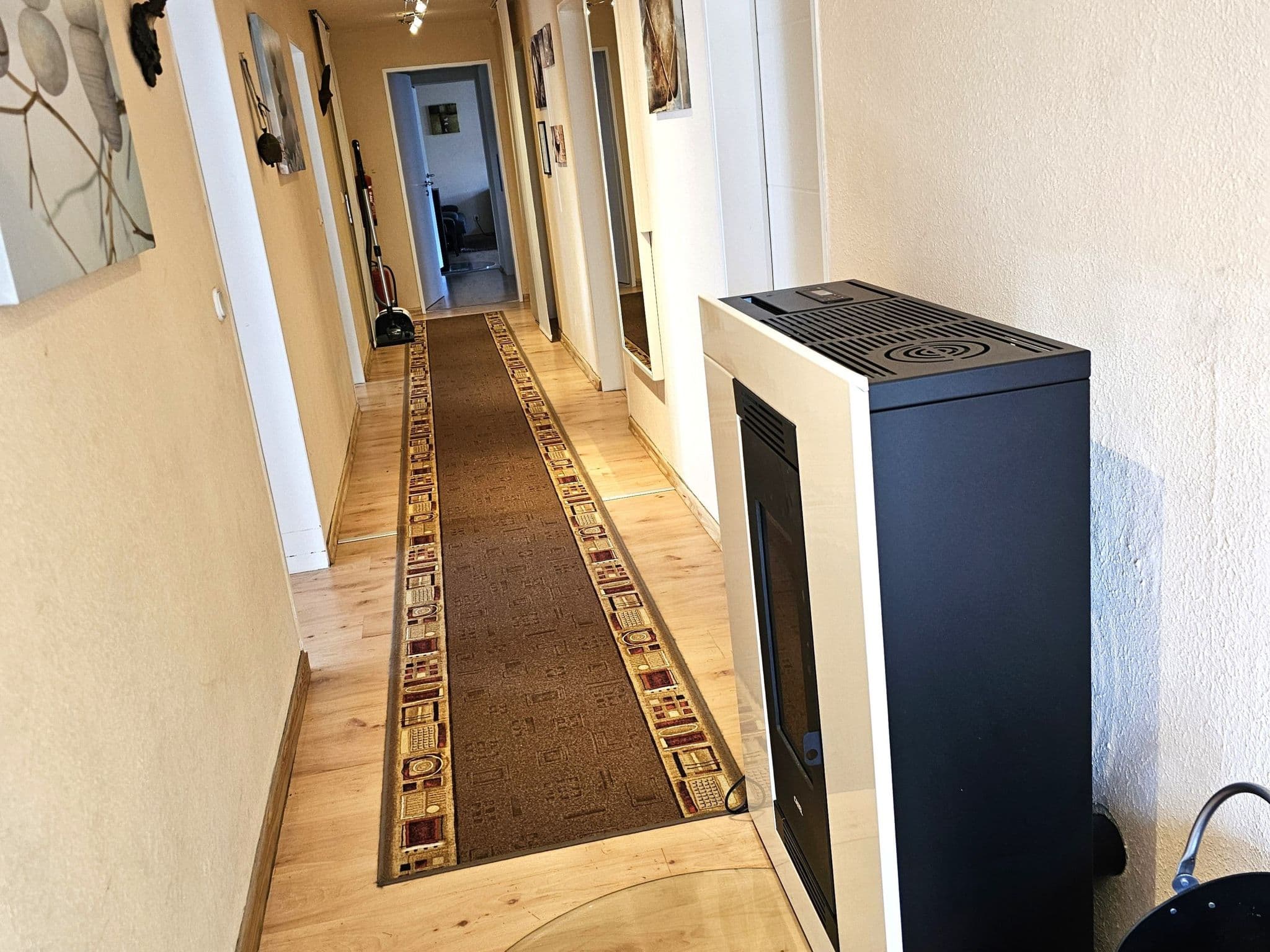 Gallery Image 13