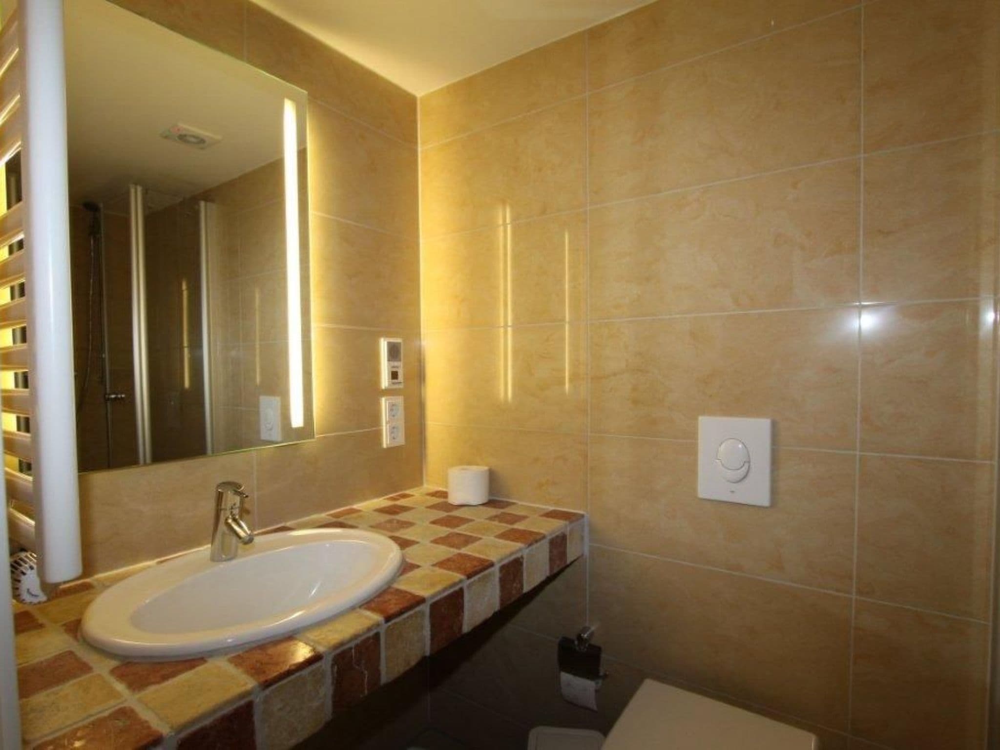 Gallery Image 21