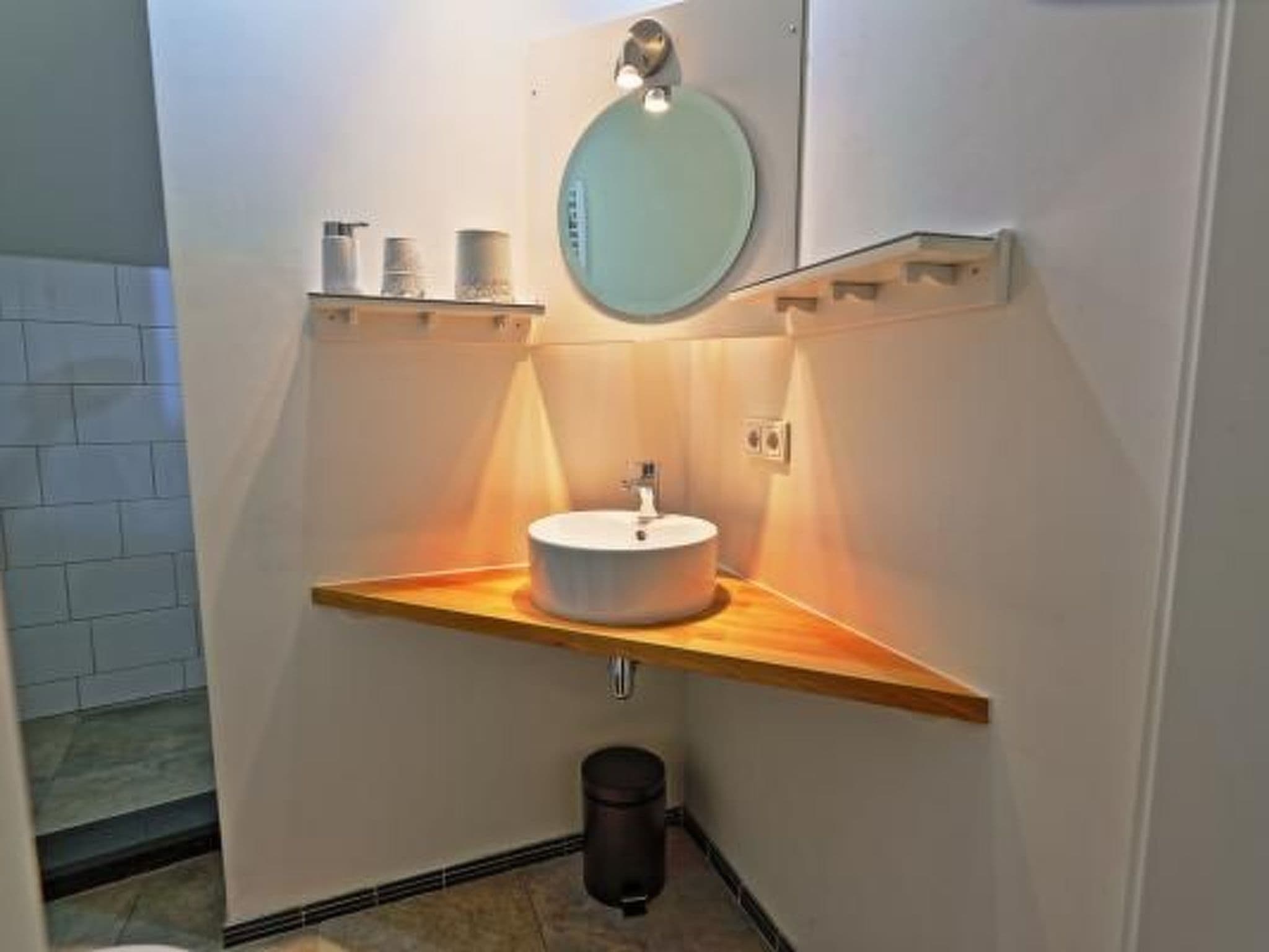 Gallery Image 15