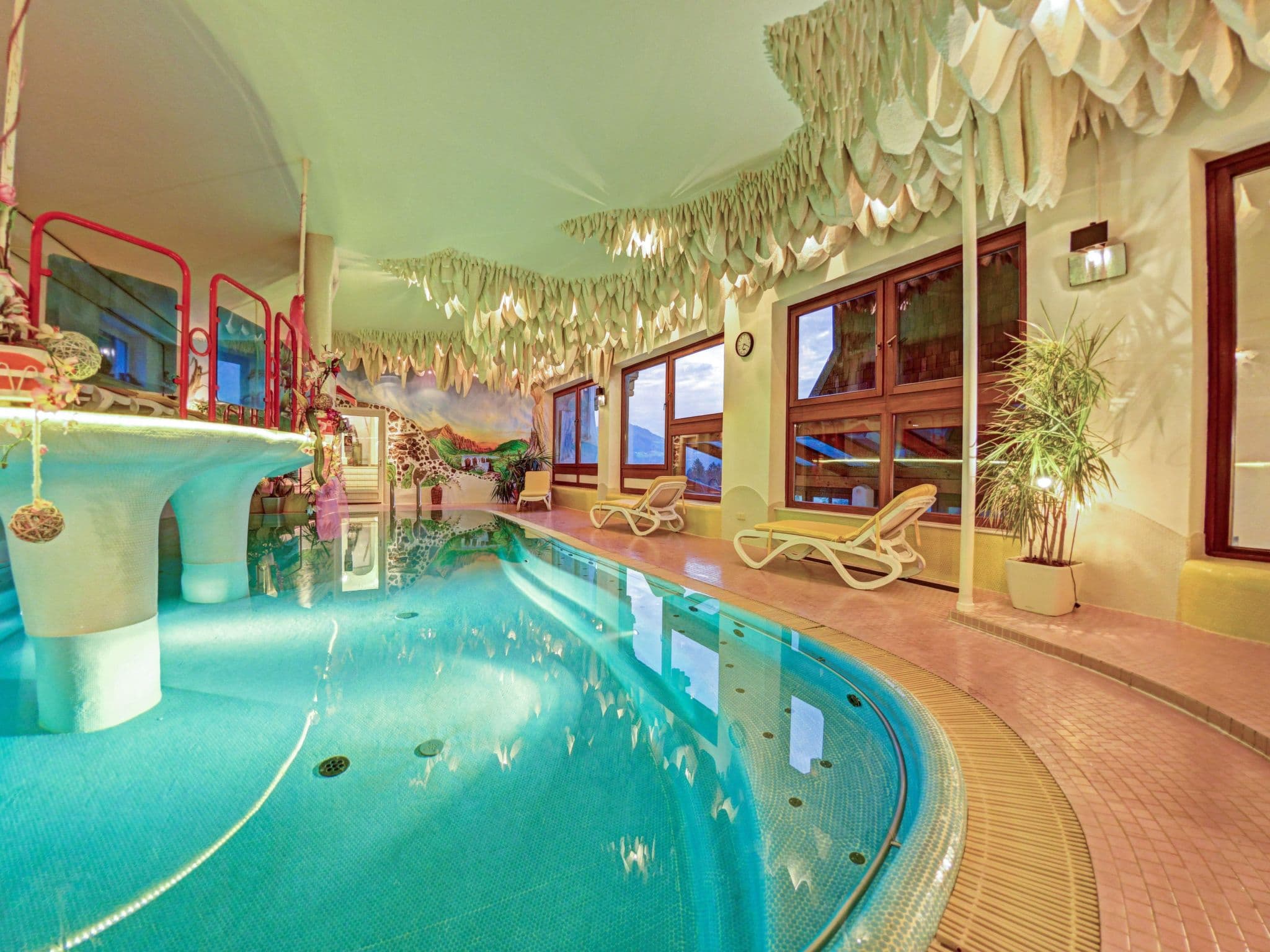 Pool Indoor