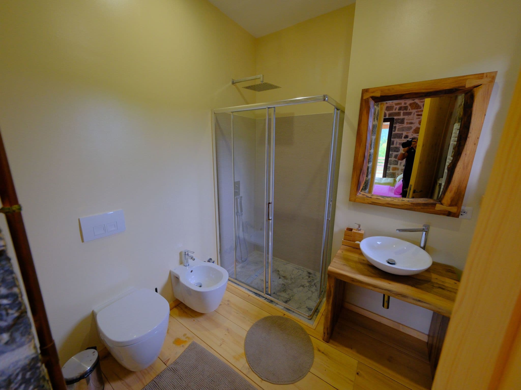 Bathroom / Wellness