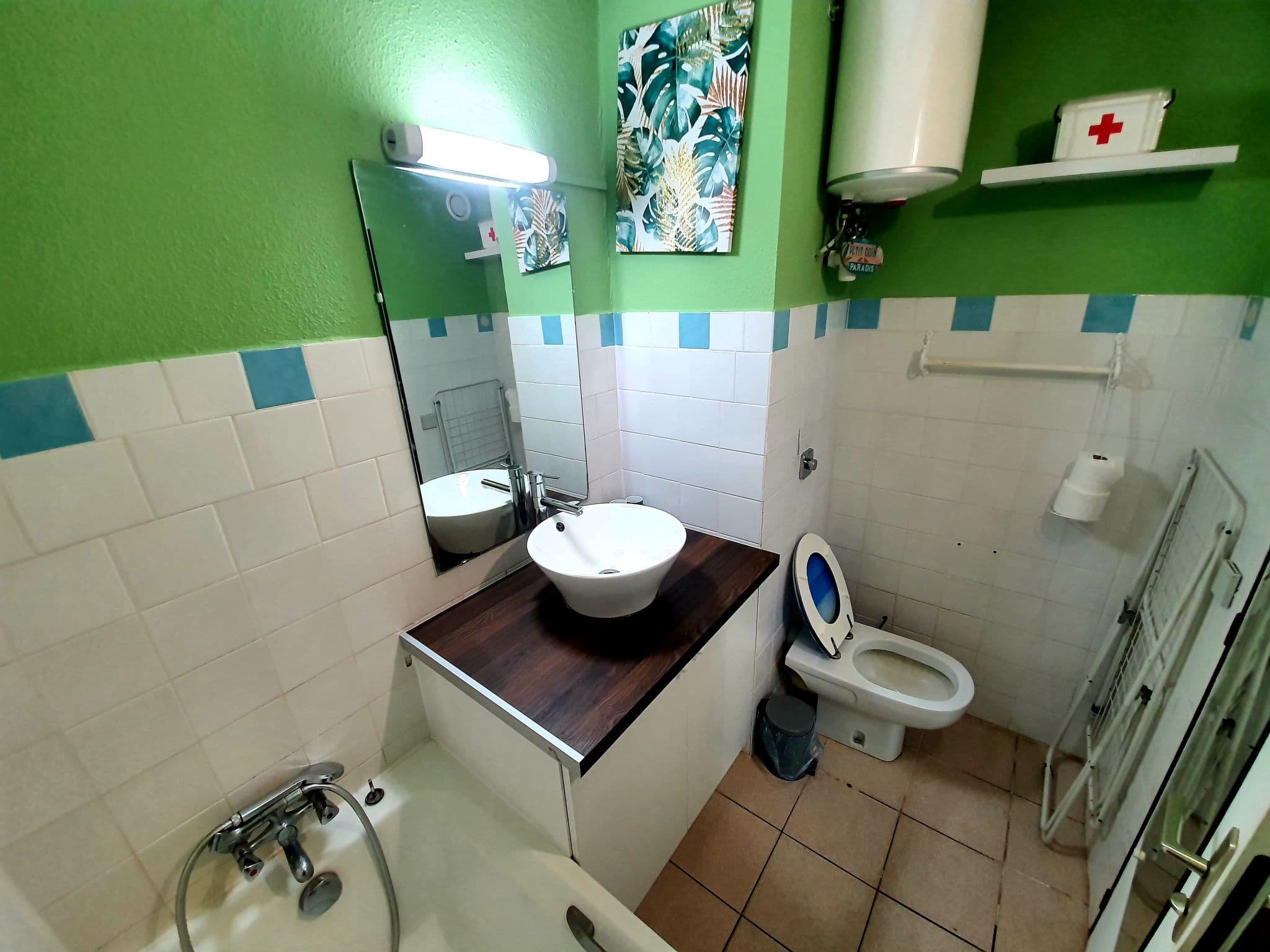 Bathroom / Wellness