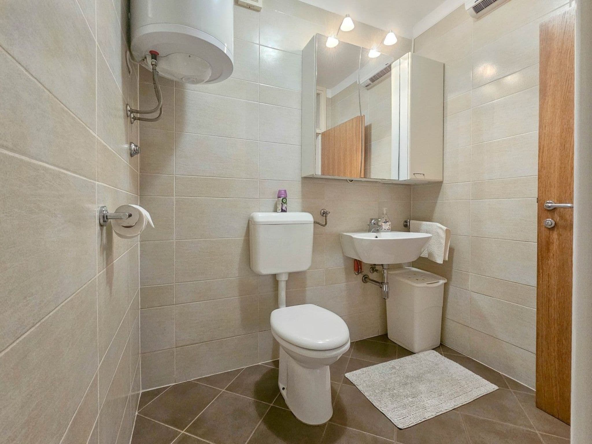 Bathroom / Wellness
