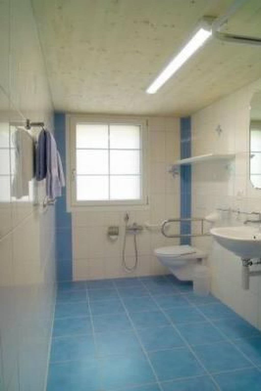 Gallery Image 18