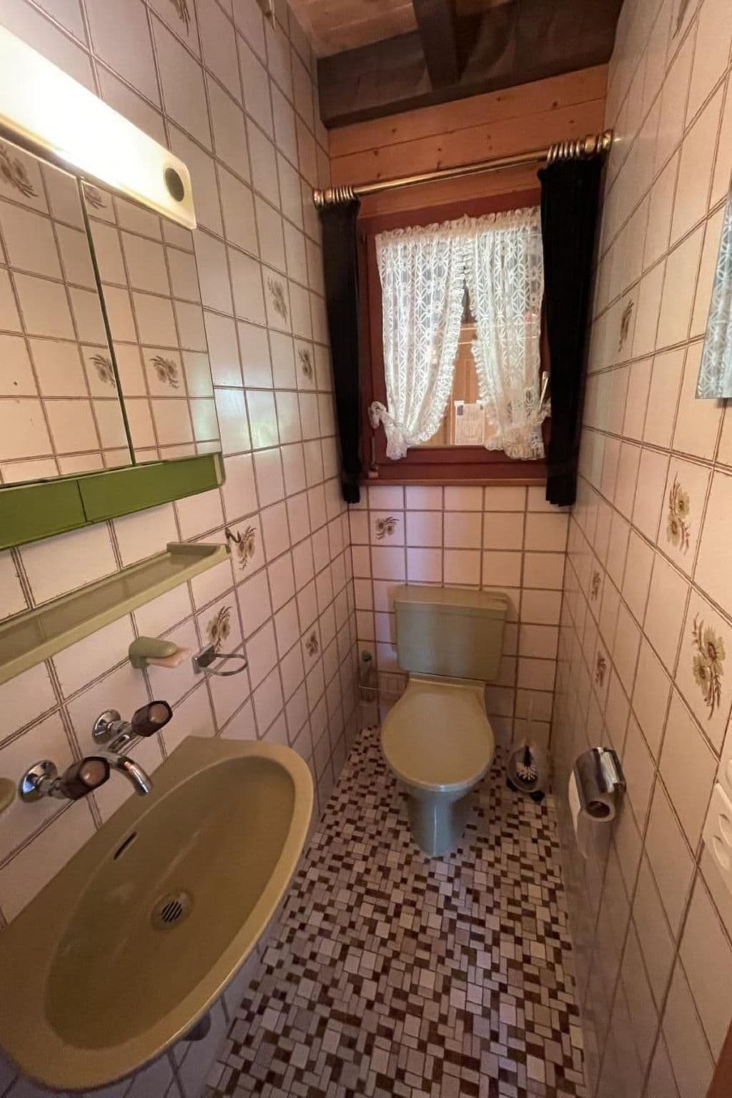 Gallery Image 18