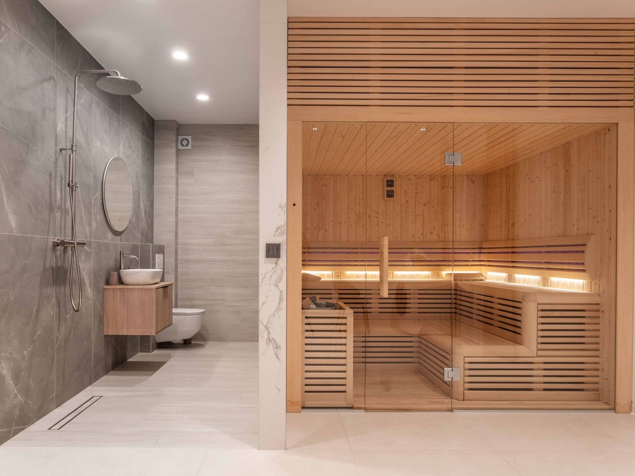 Bathroom / Wellness