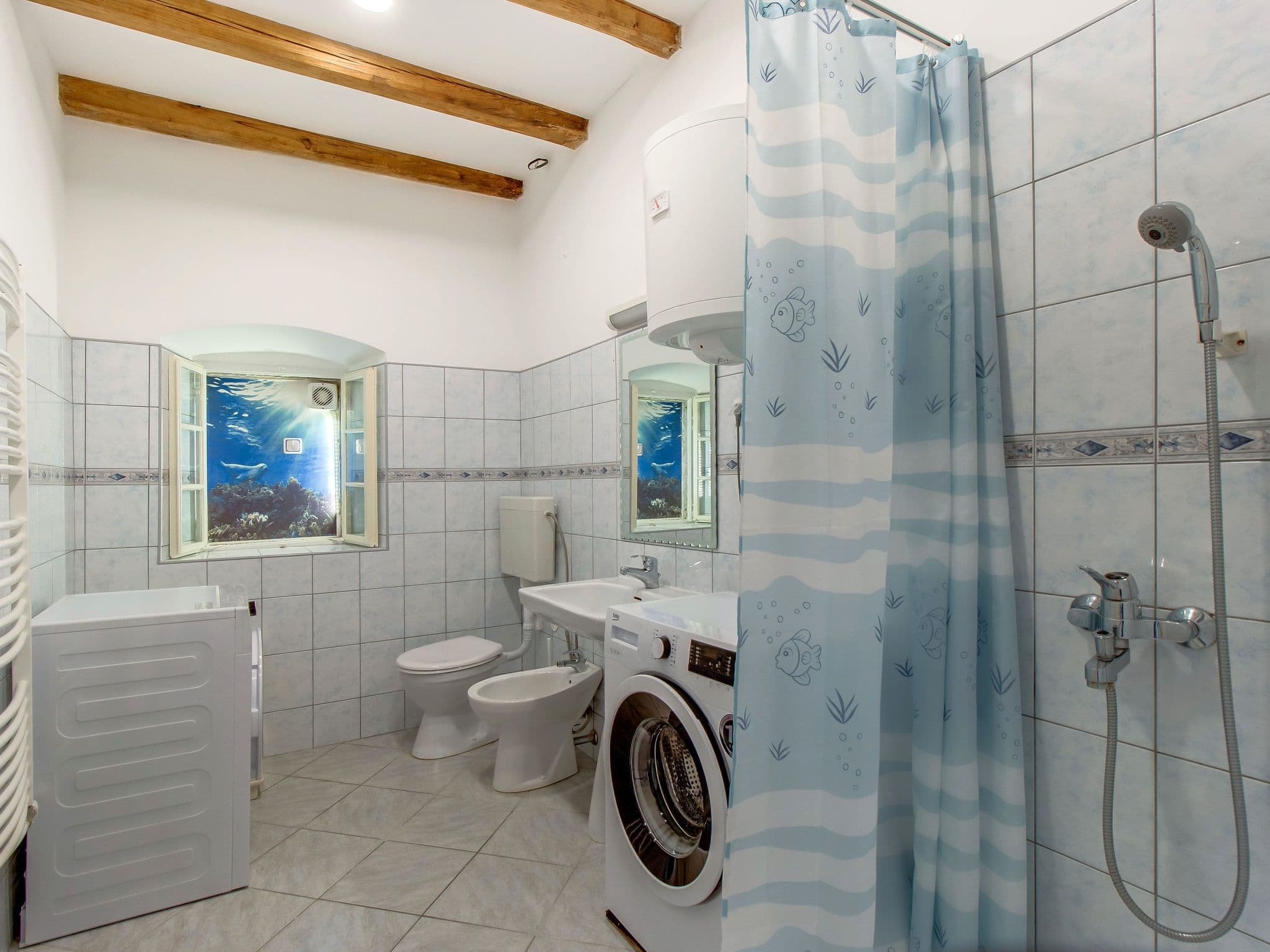 Bathroom / Wellness