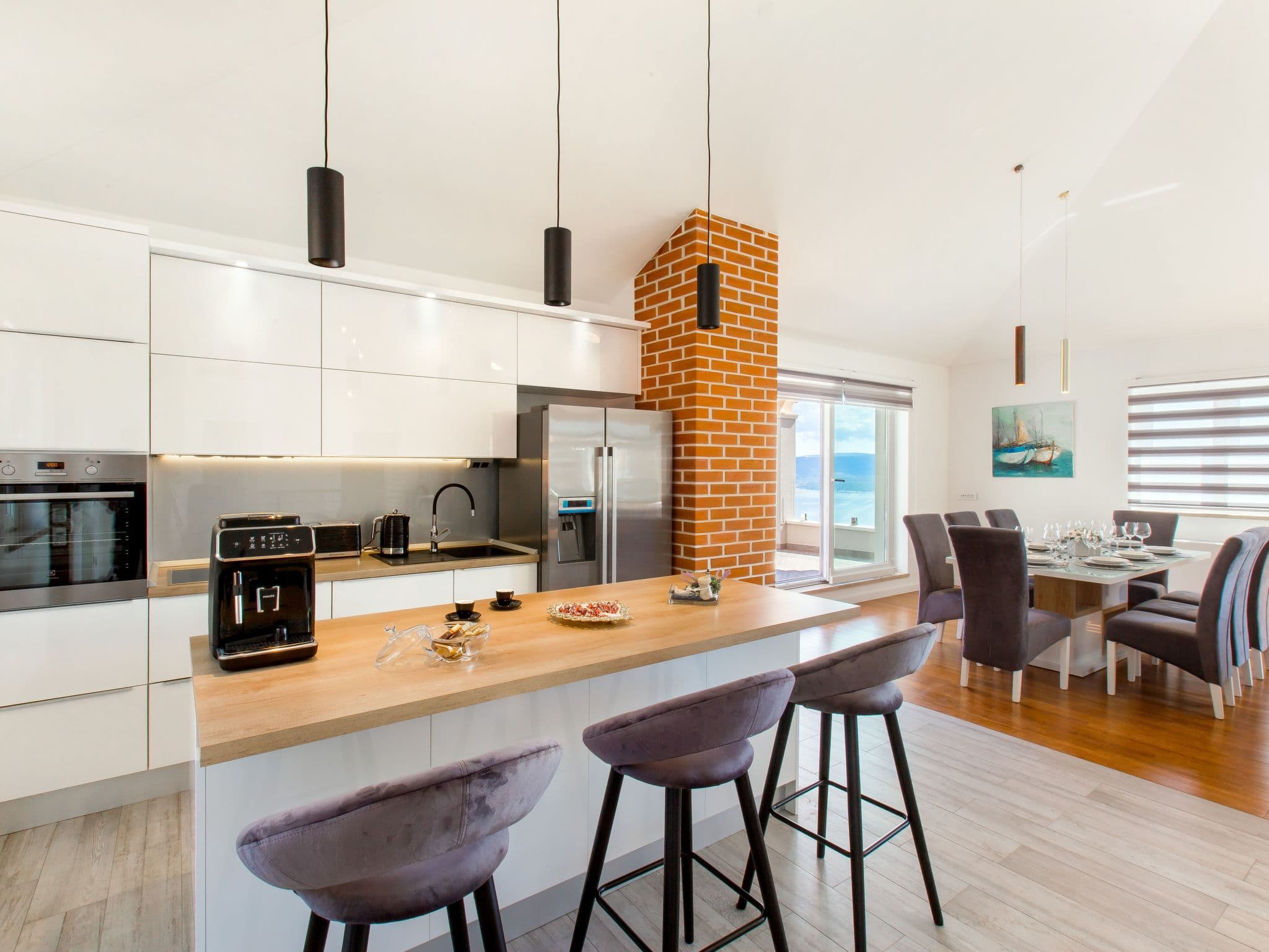 Kitchen / Dining Room