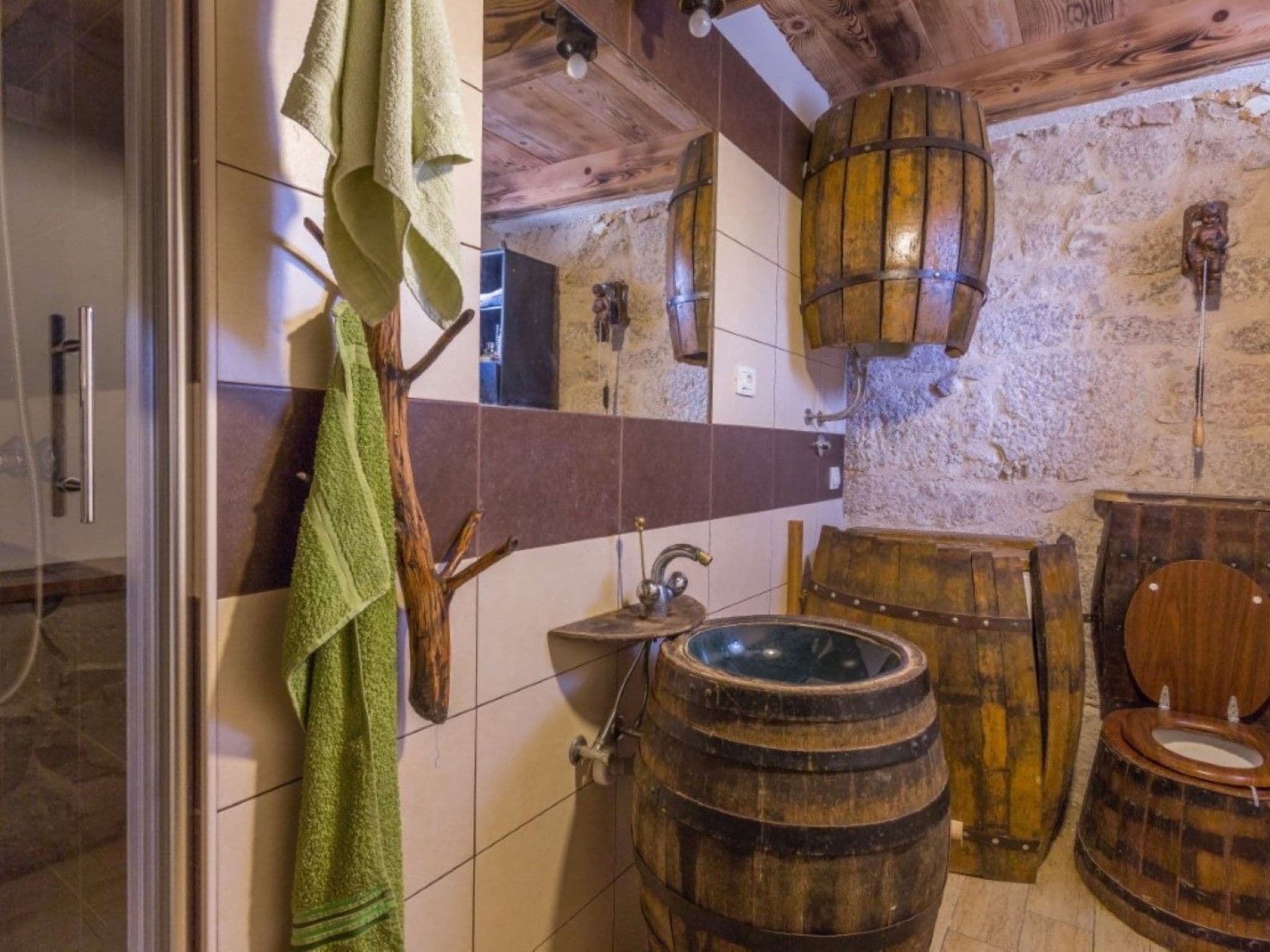 Bathroom / Wellness