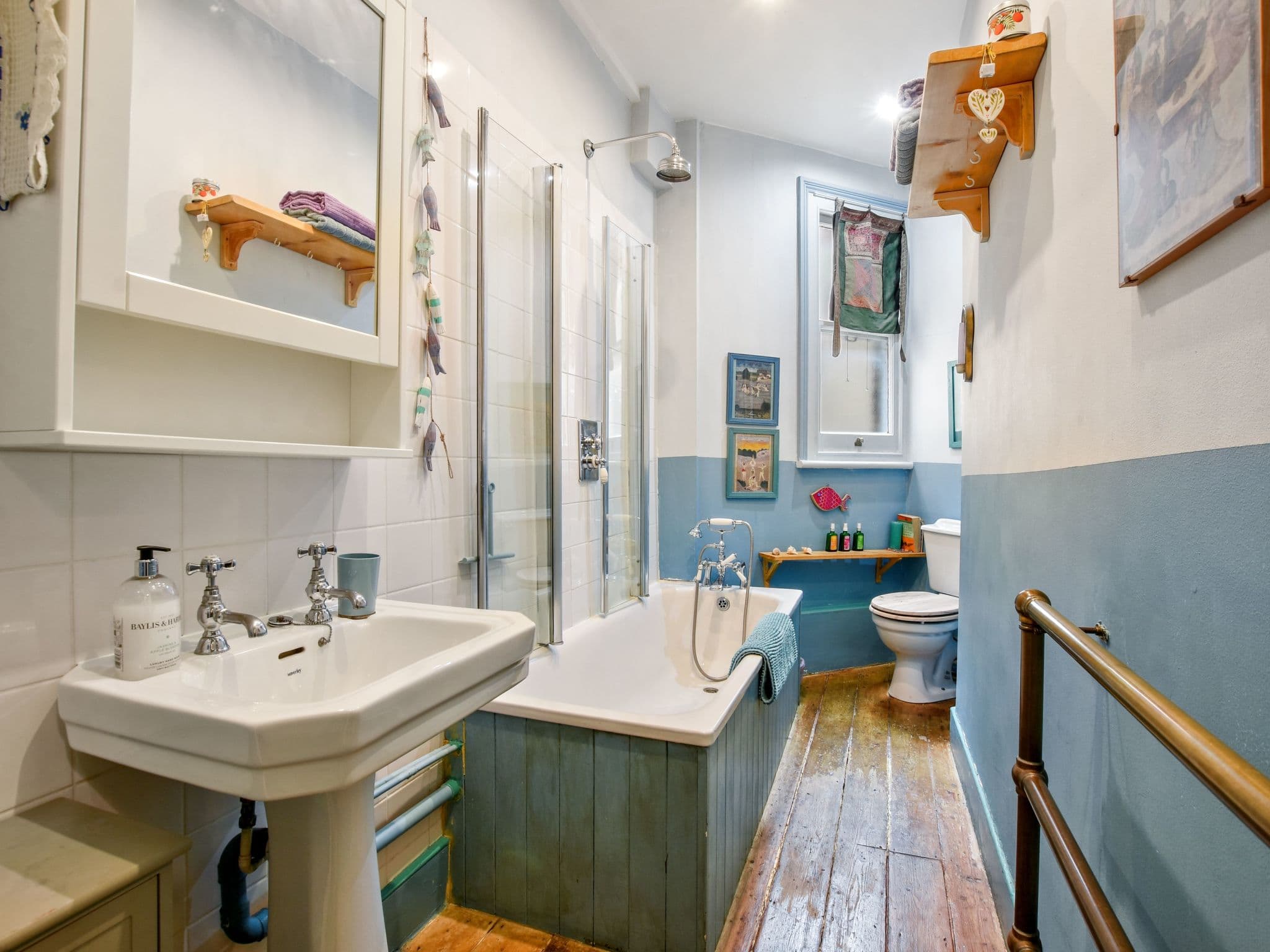 Bathroom / Wellness