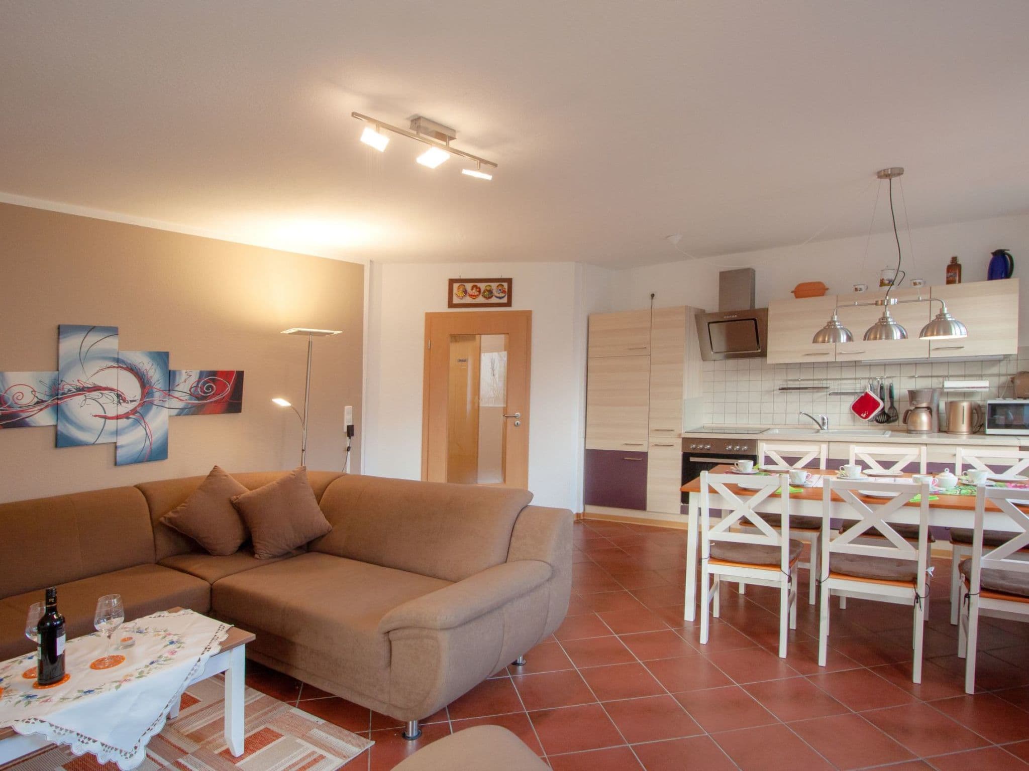 Kitchen / Dining Room