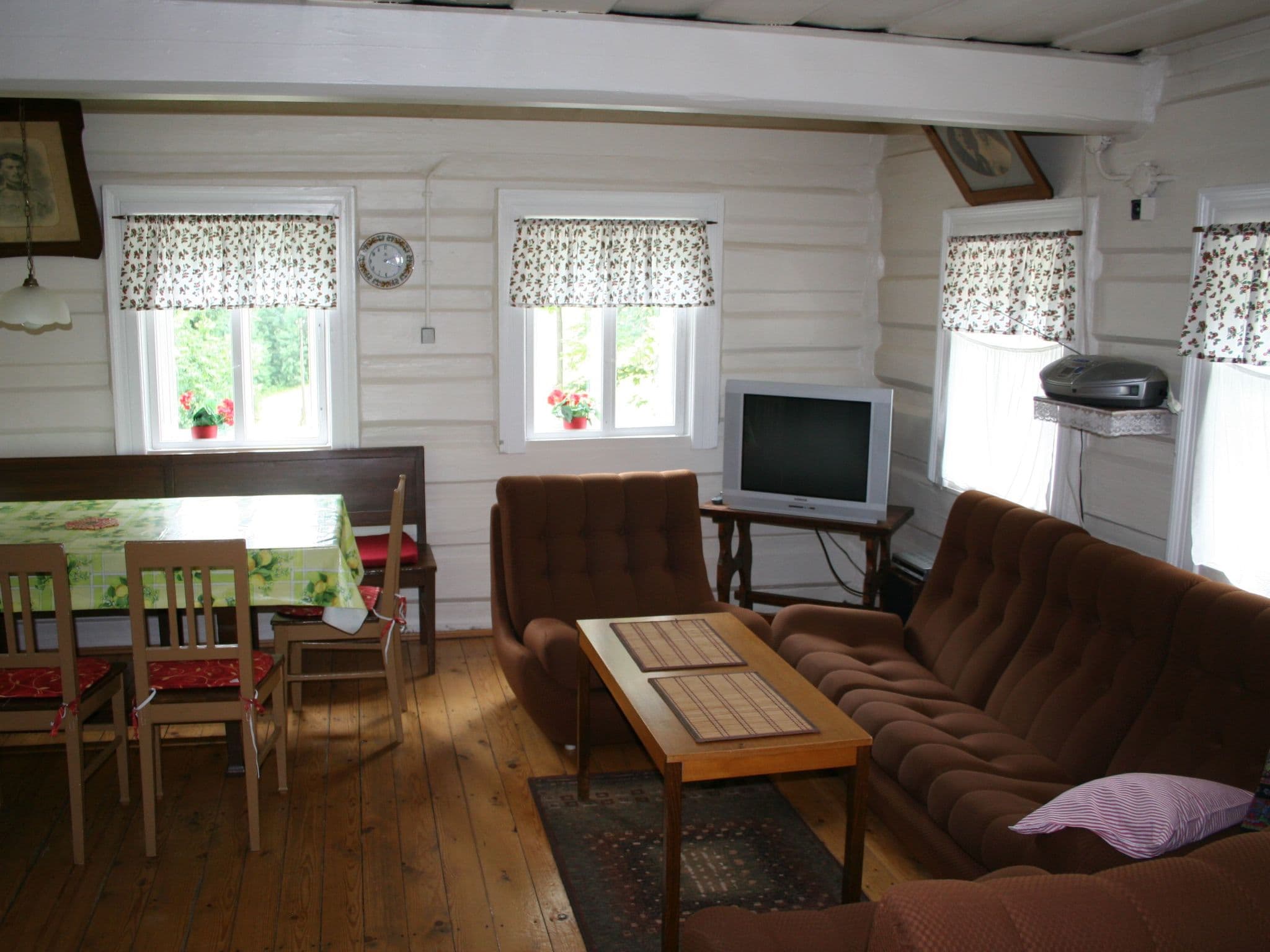 Gallery Image 14