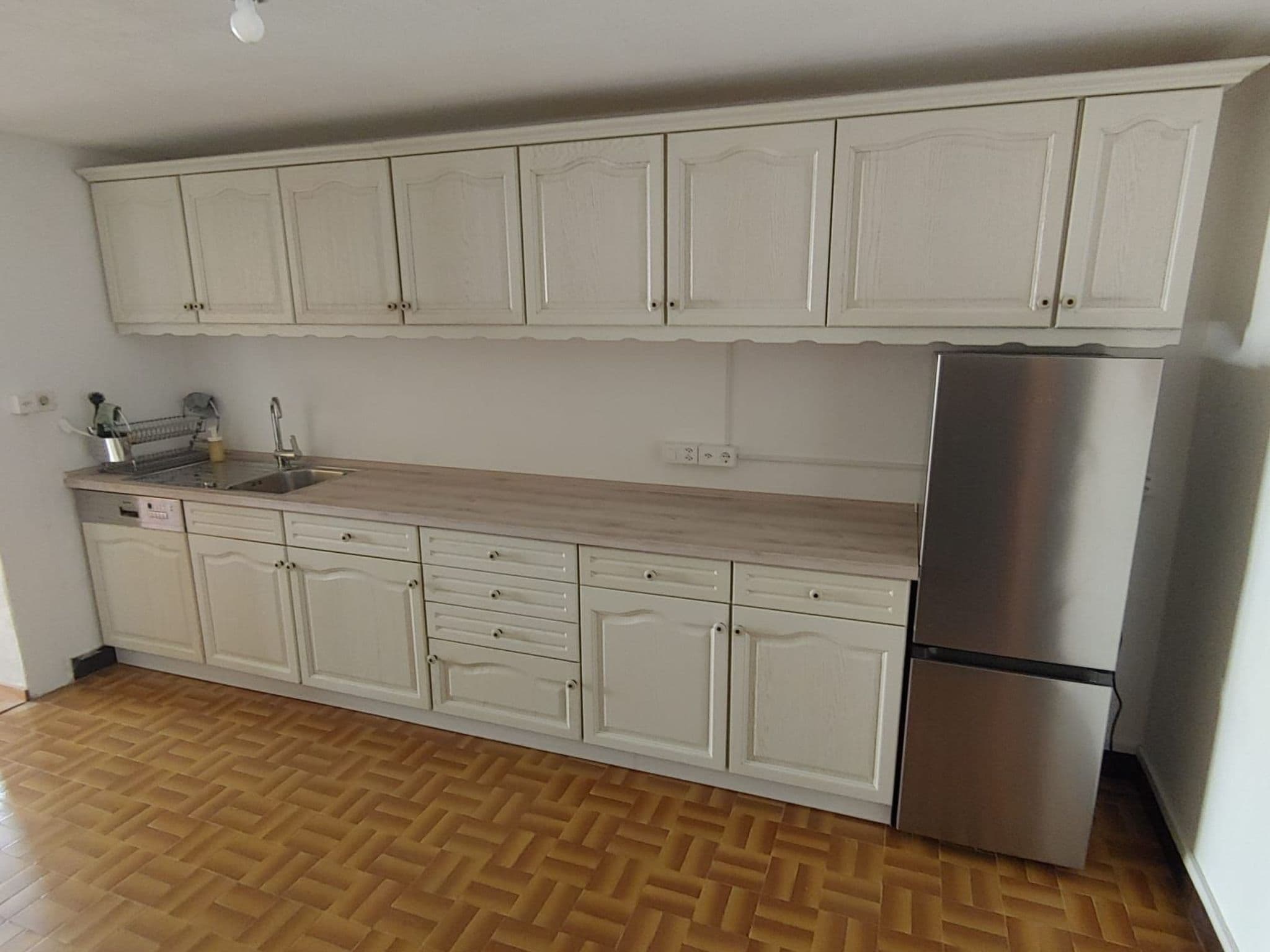 Gallery Image 18