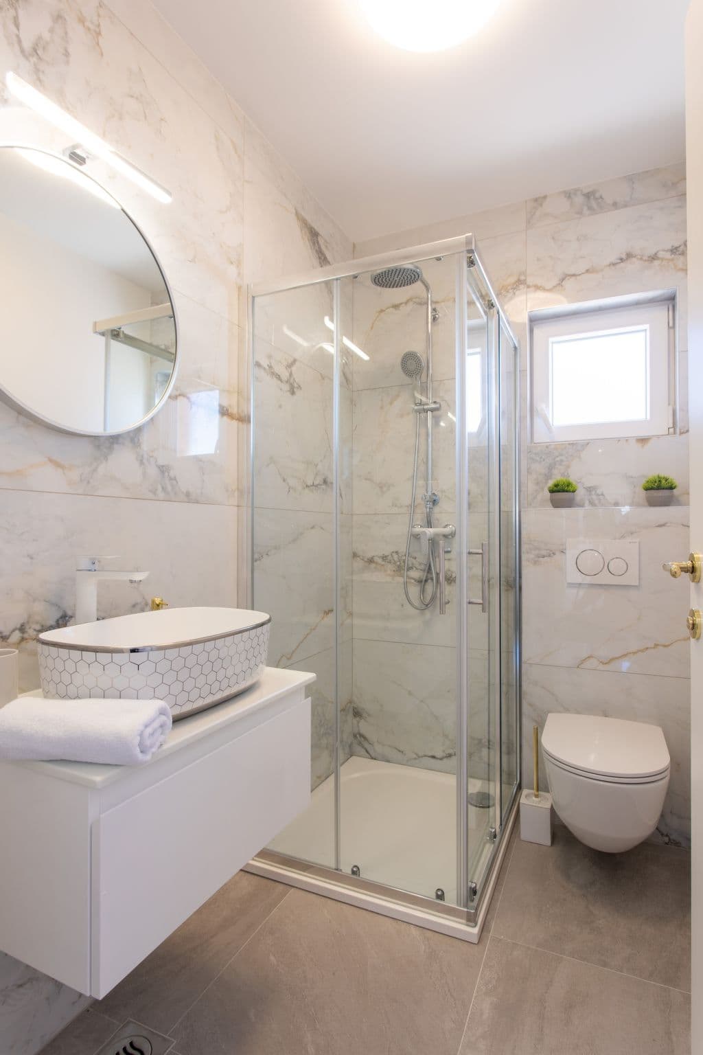 Bathroom / Wellness