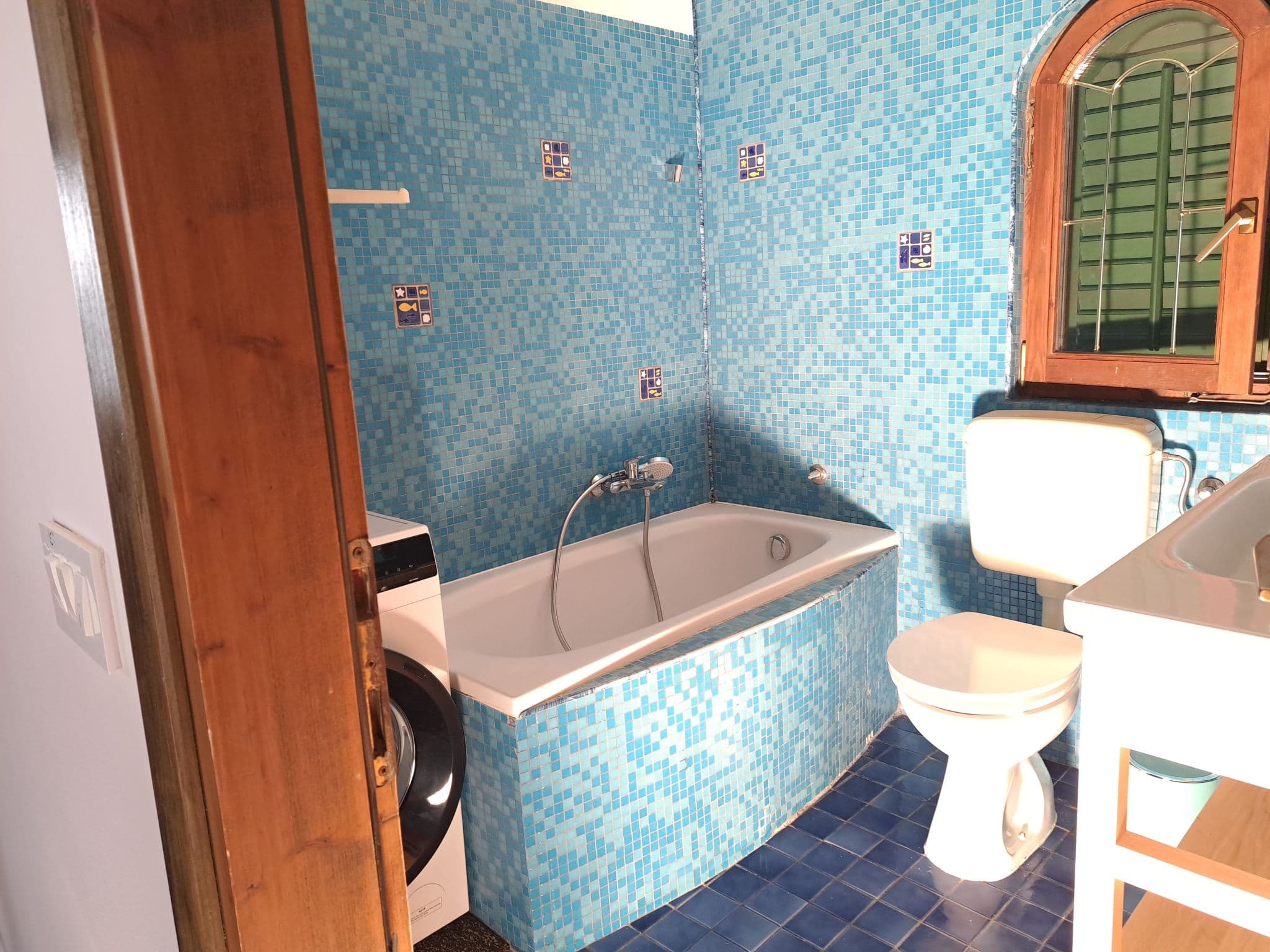 Gallery Image 53