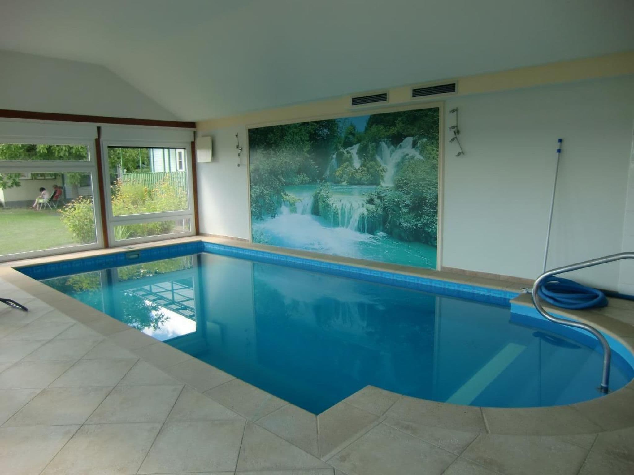 Pool Indoor