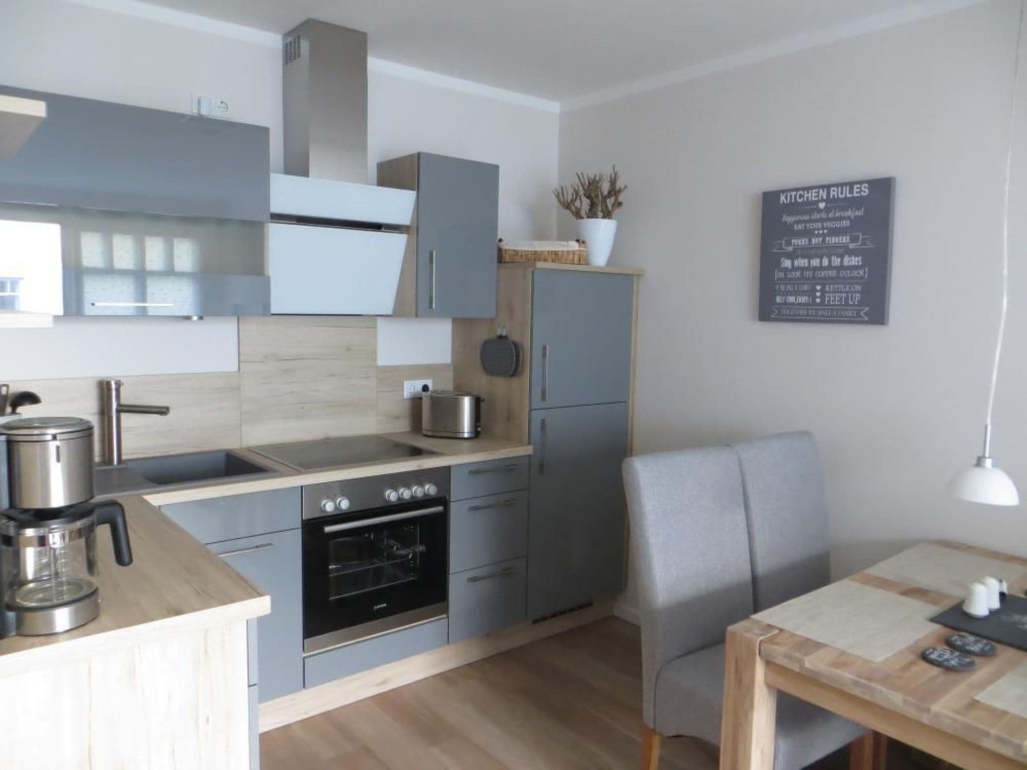 Kitchen / Dining Room