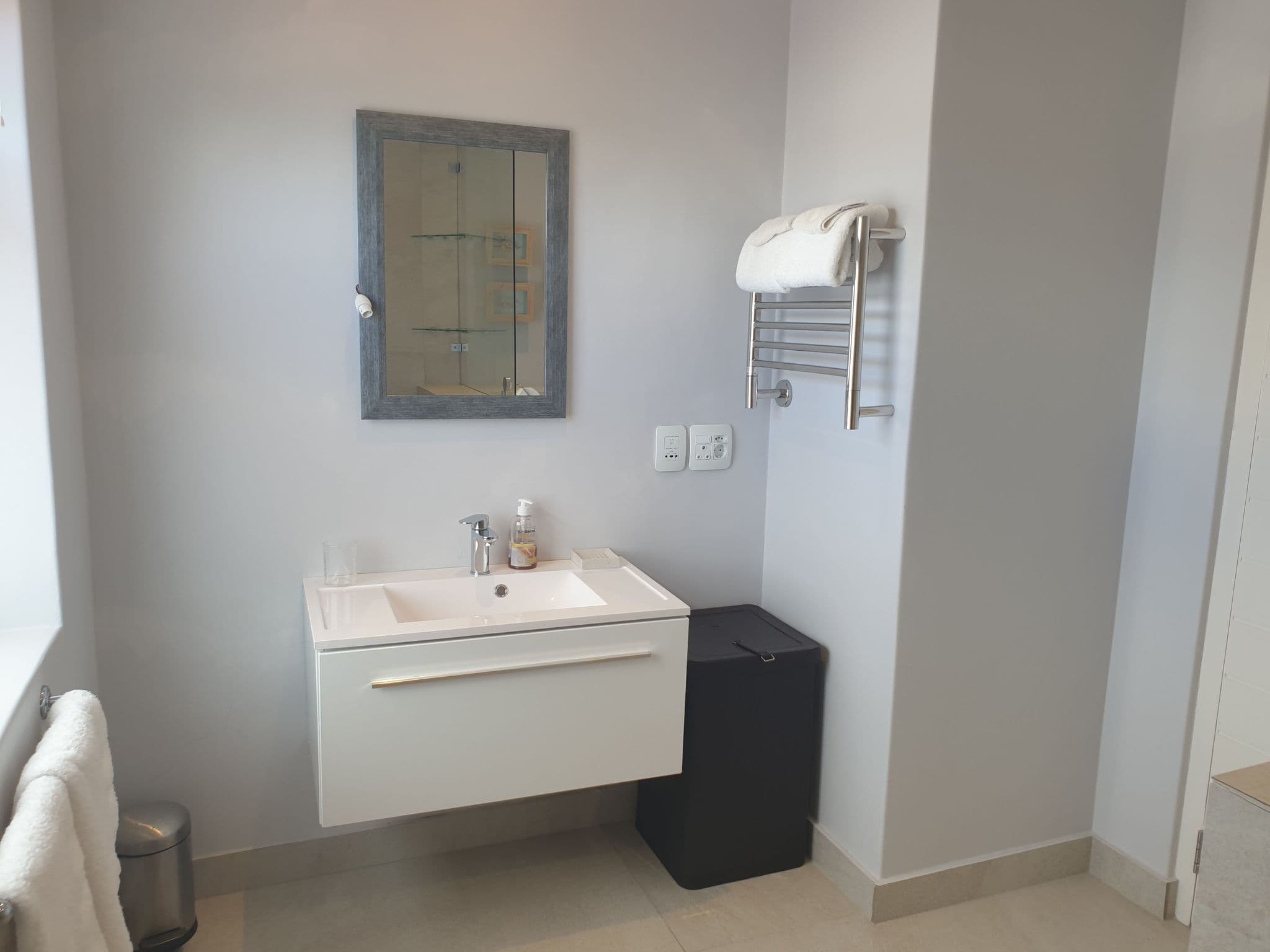 Gallery Image 18
