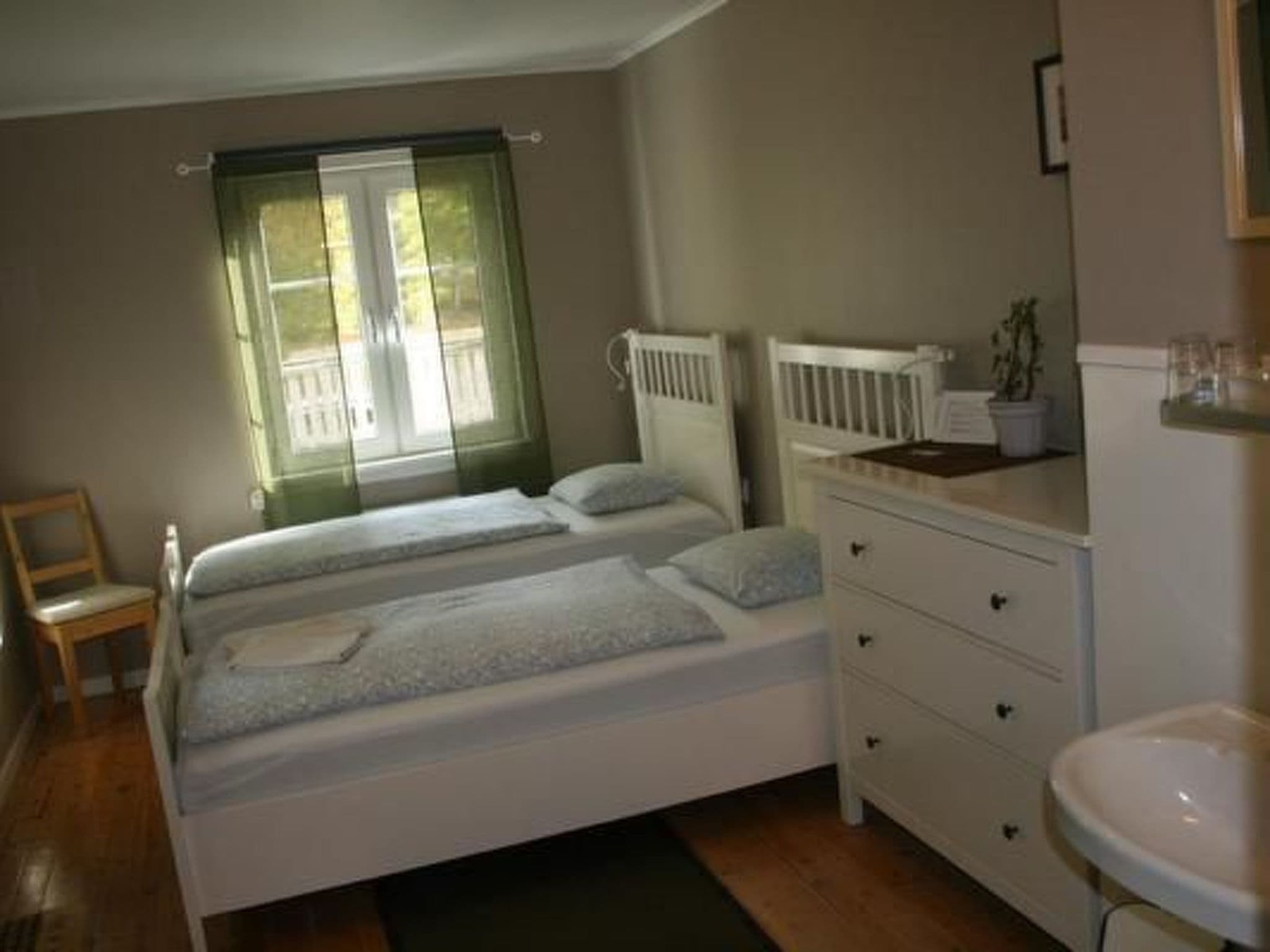 Gallery Image 7