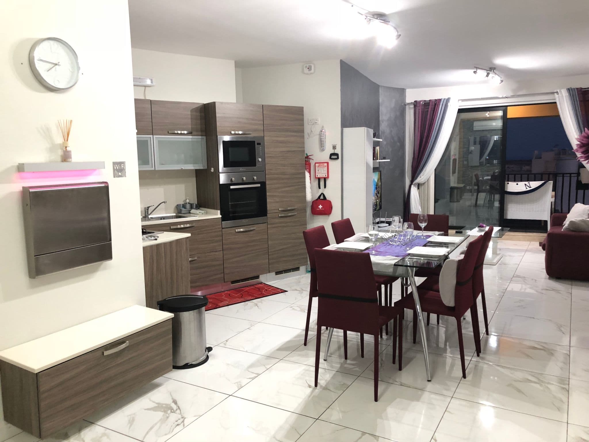 Kitchen / Dining Room