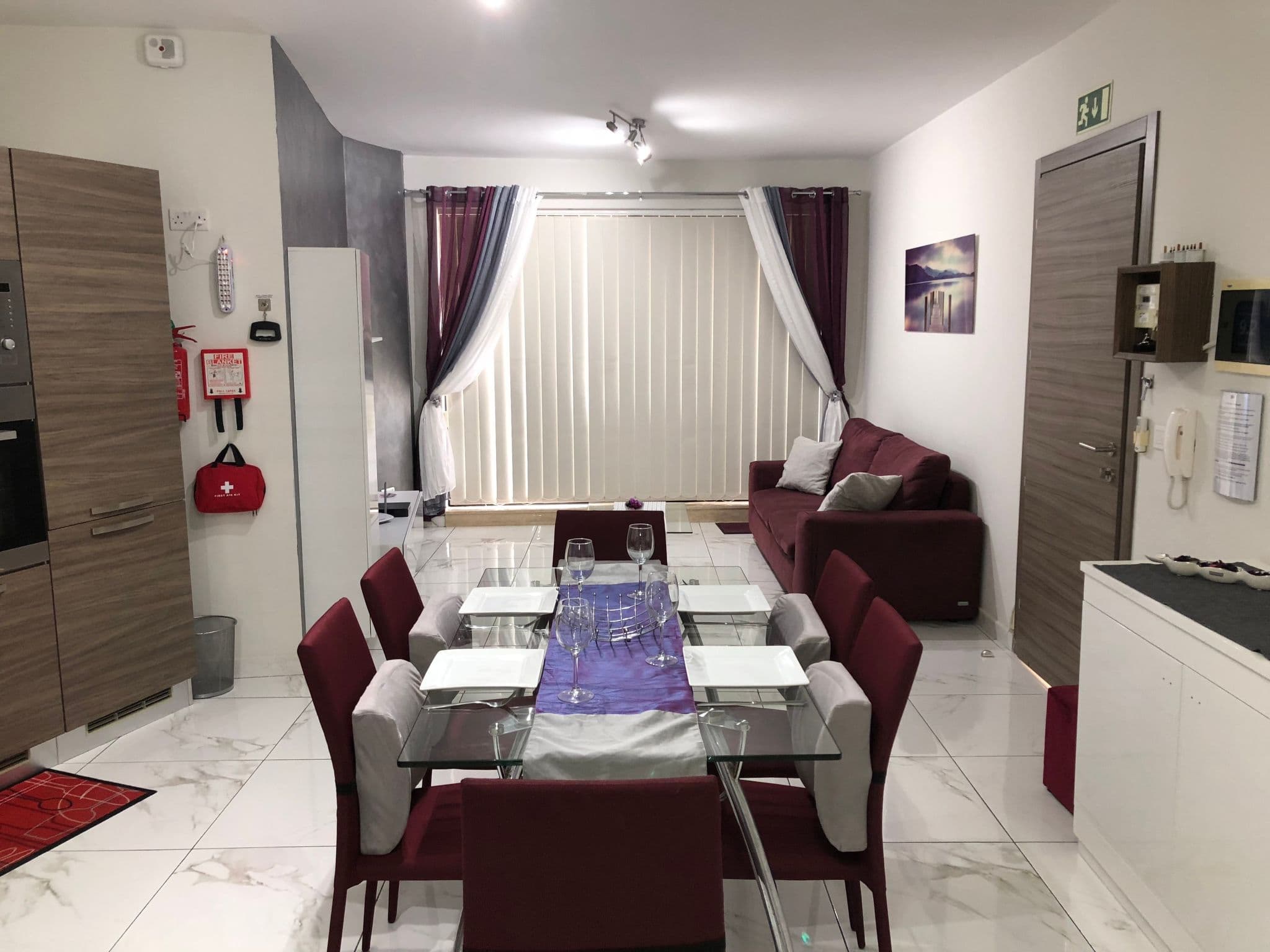 Kitchen / Dining Room