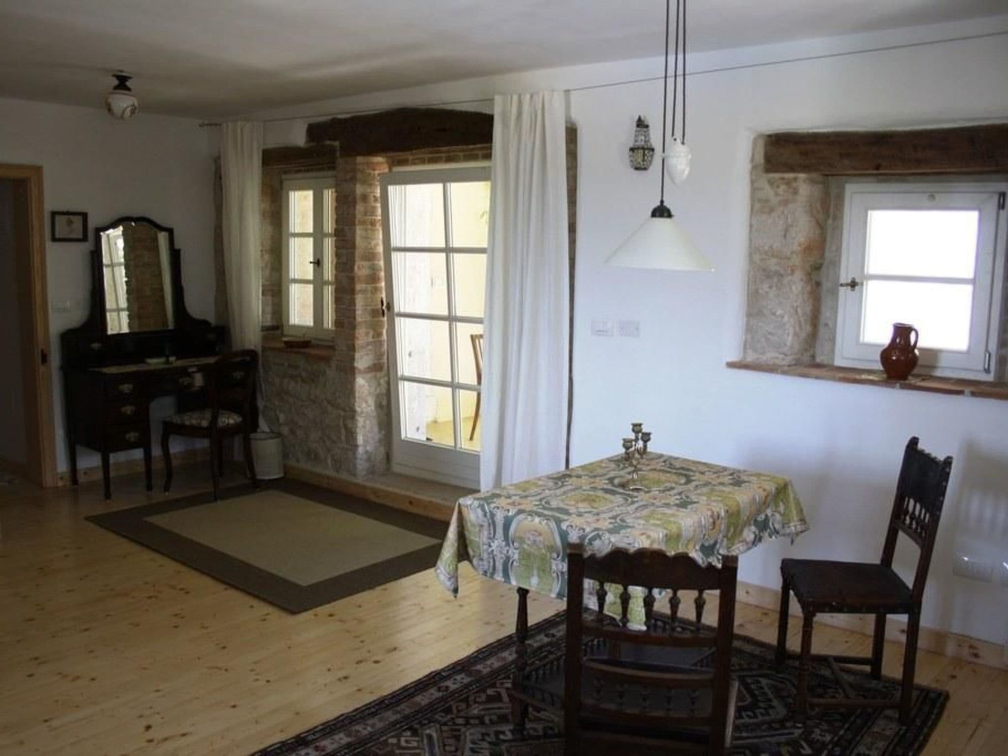 Gallery Image 8