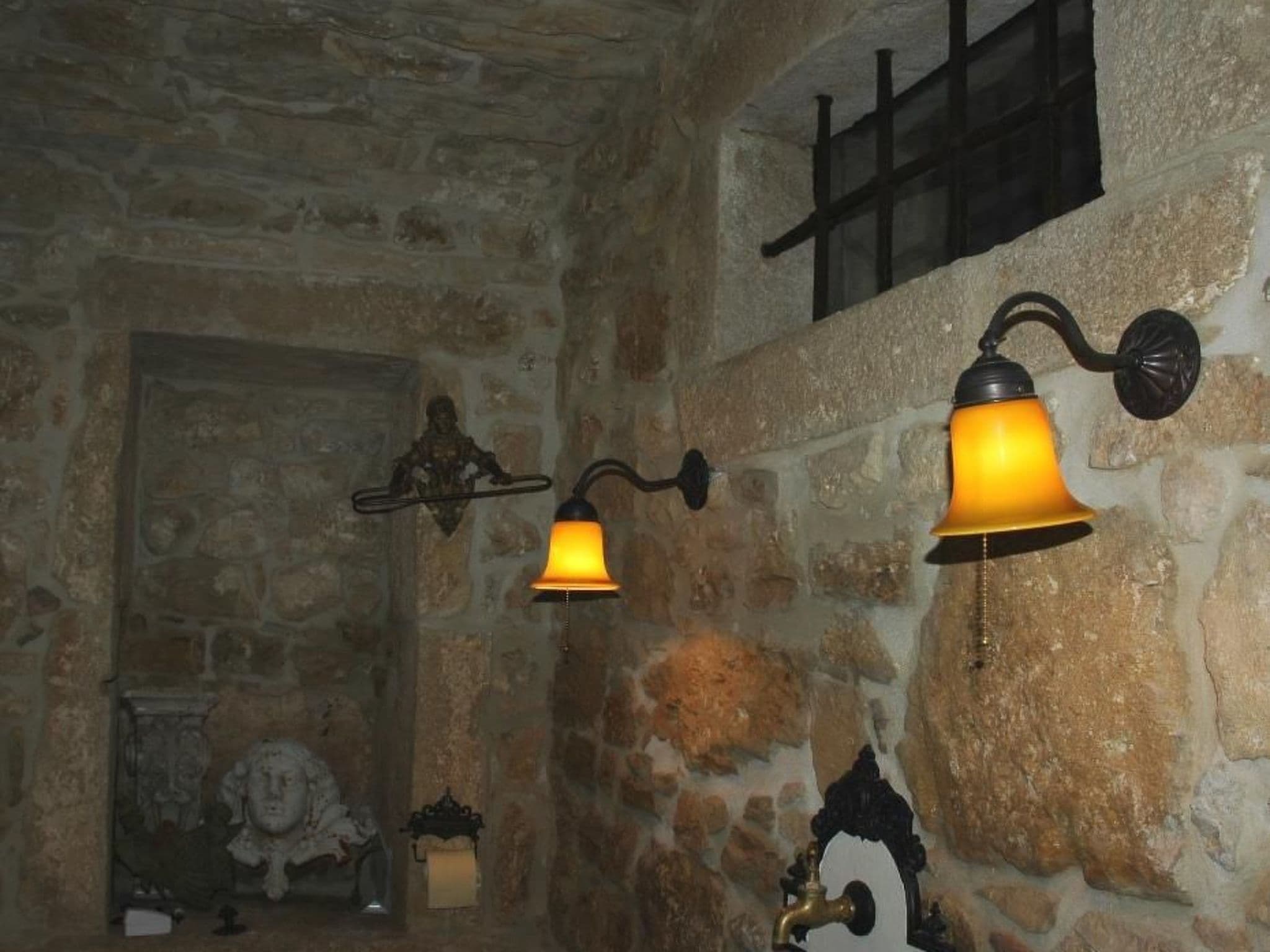 Gallery Image 16
