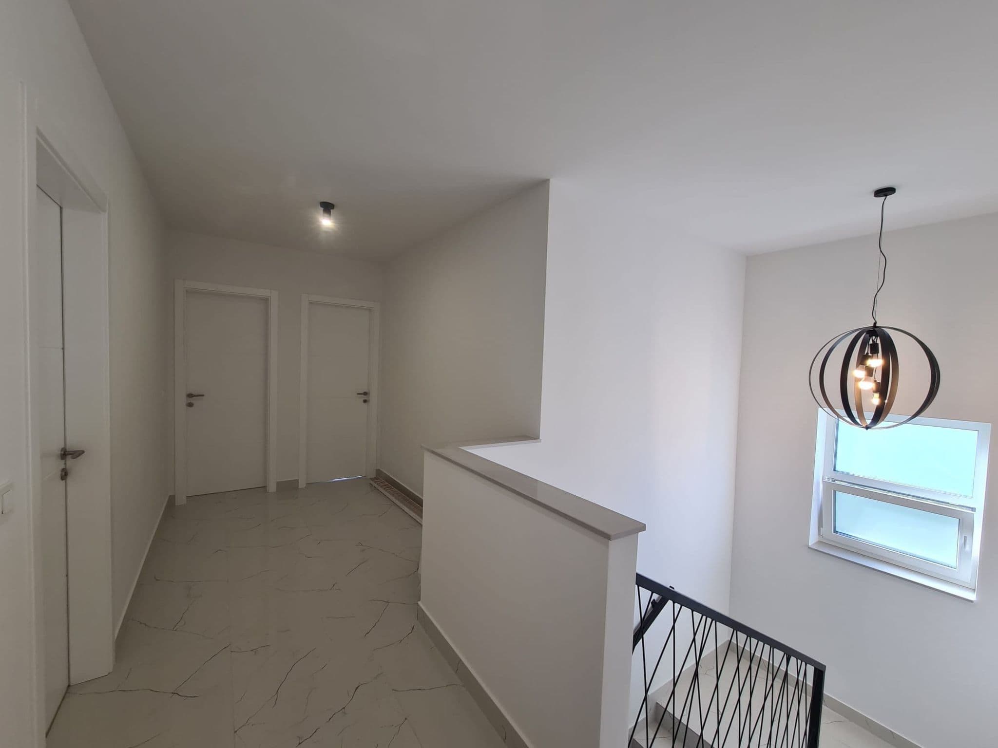 Gallery Image 14