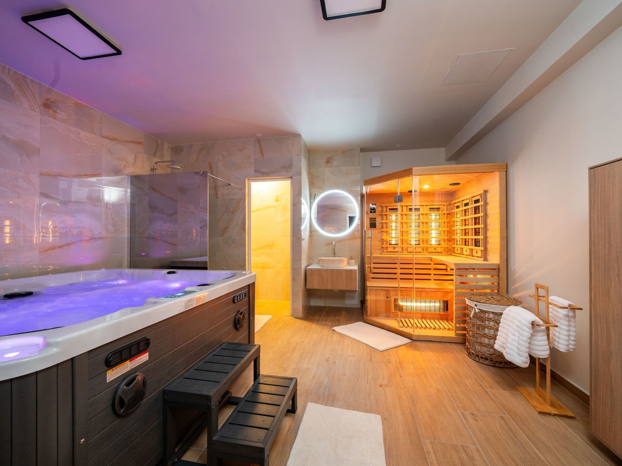 Bathroom / Wellness