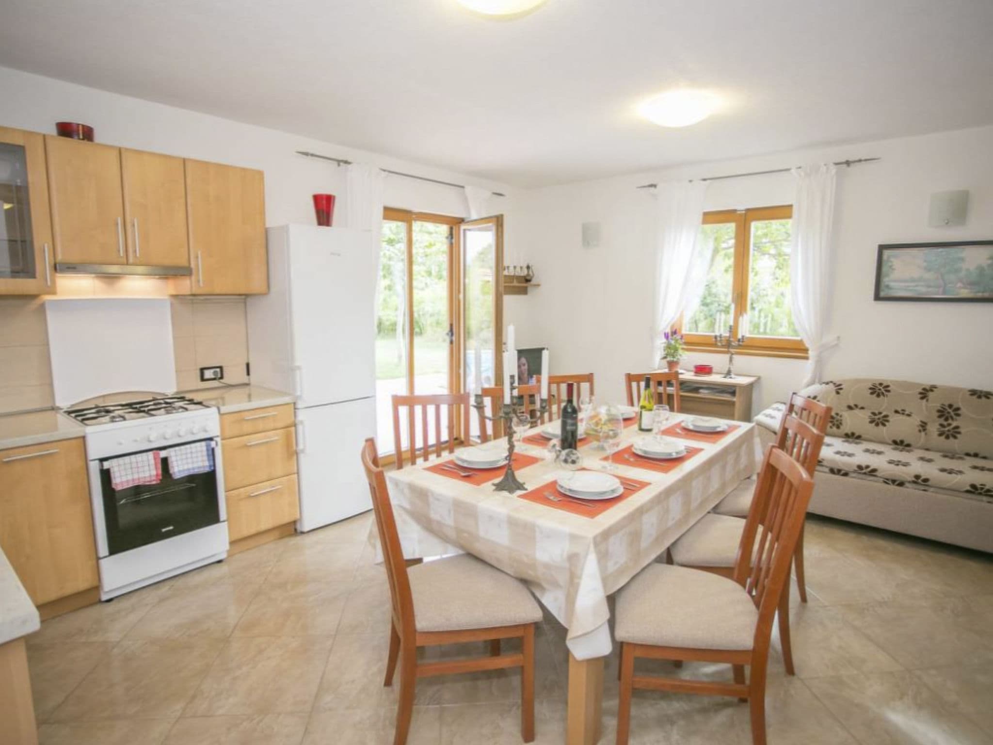 Kitchen / Dining Room