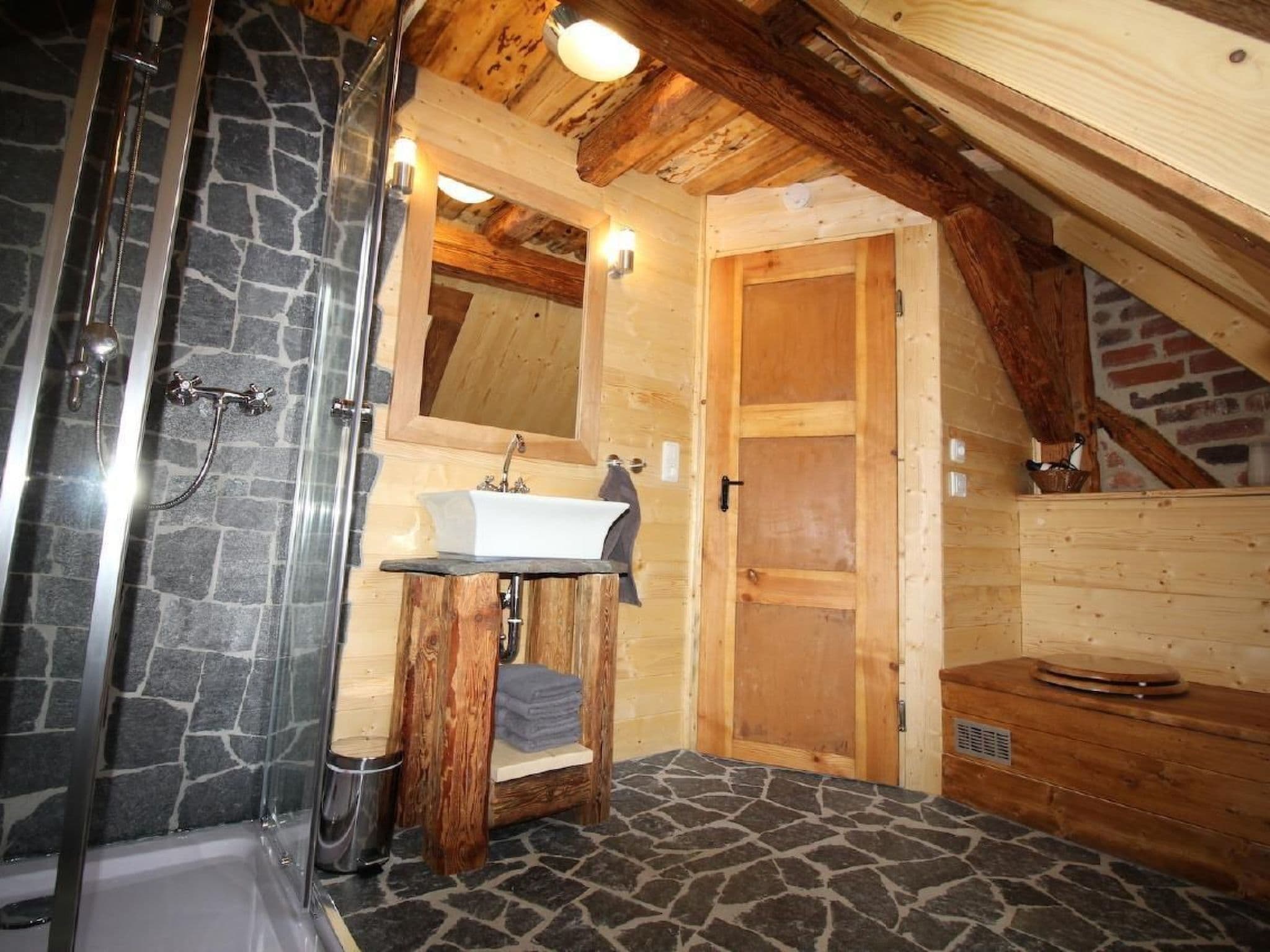 Gallery Image 22