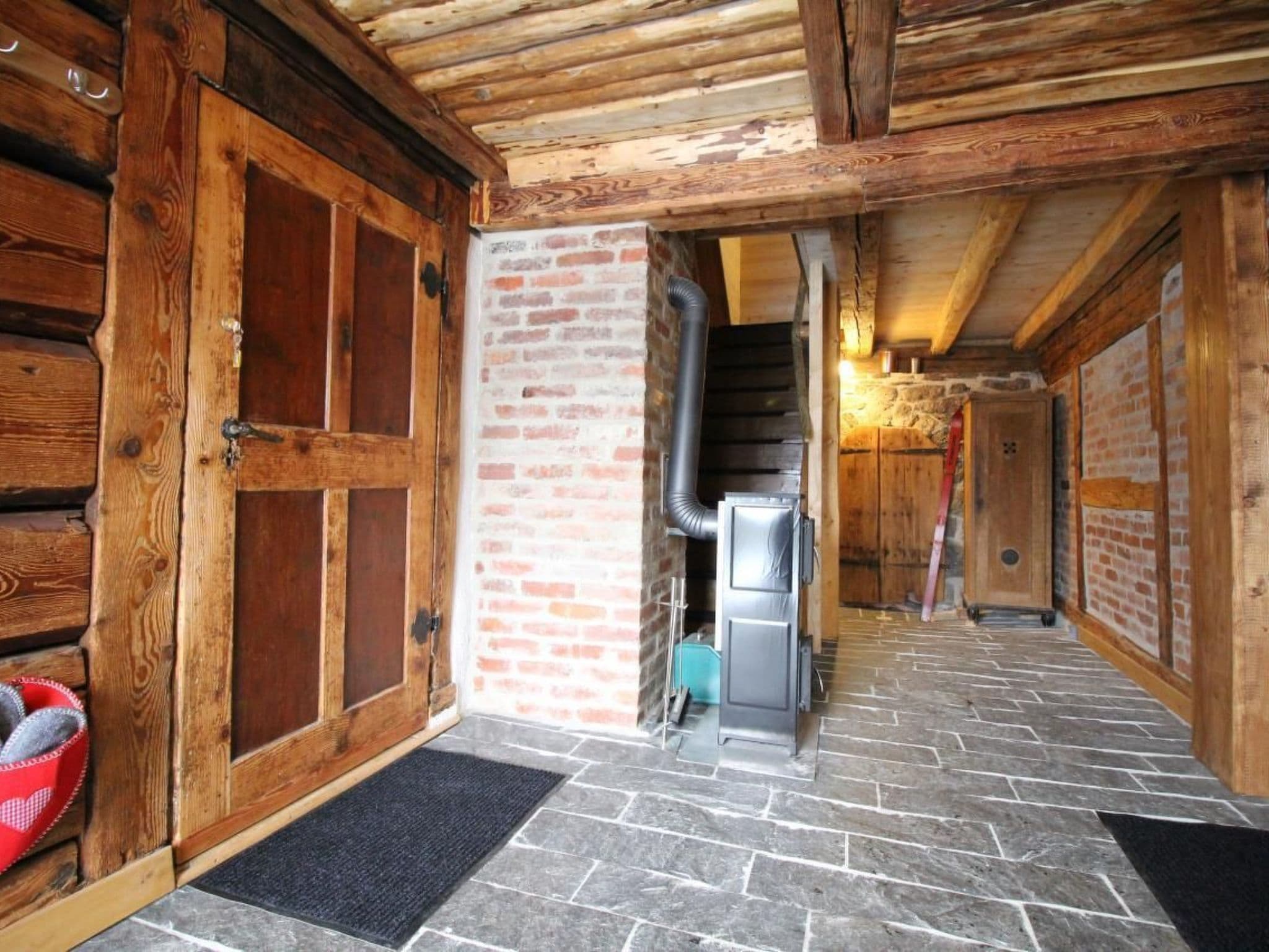Gallery Image 7