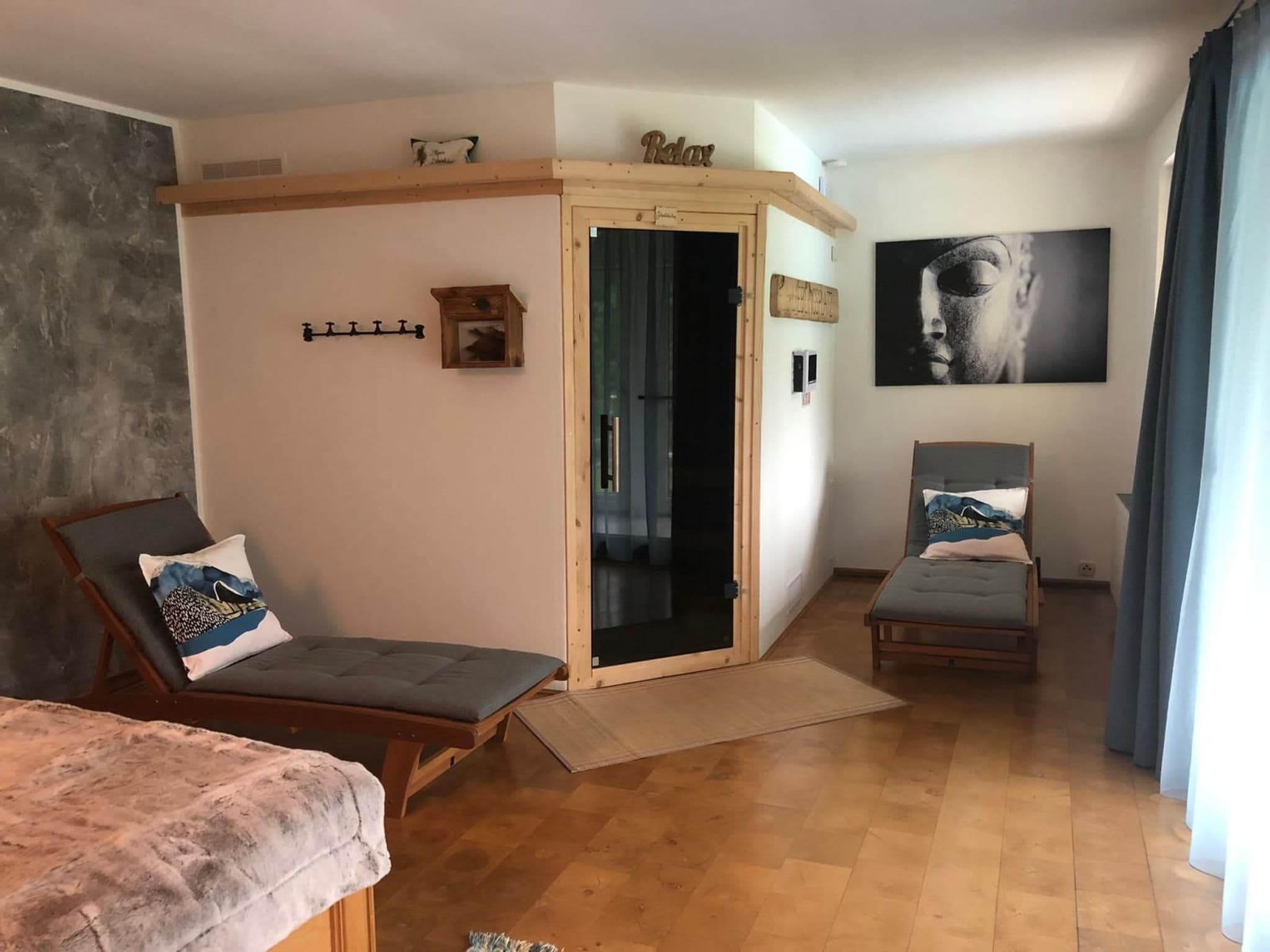 Gallery Image 25