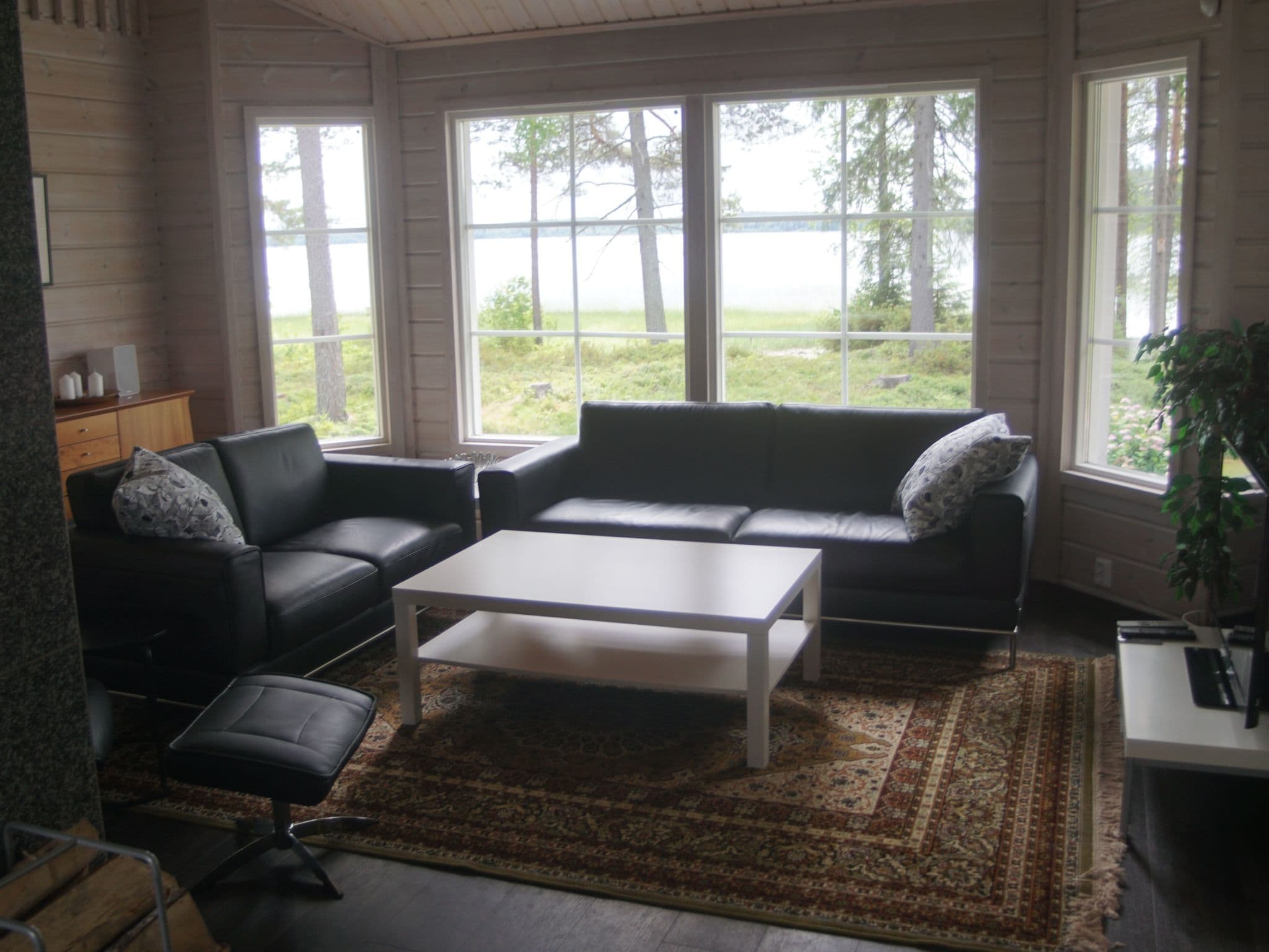 Gallery Image 14