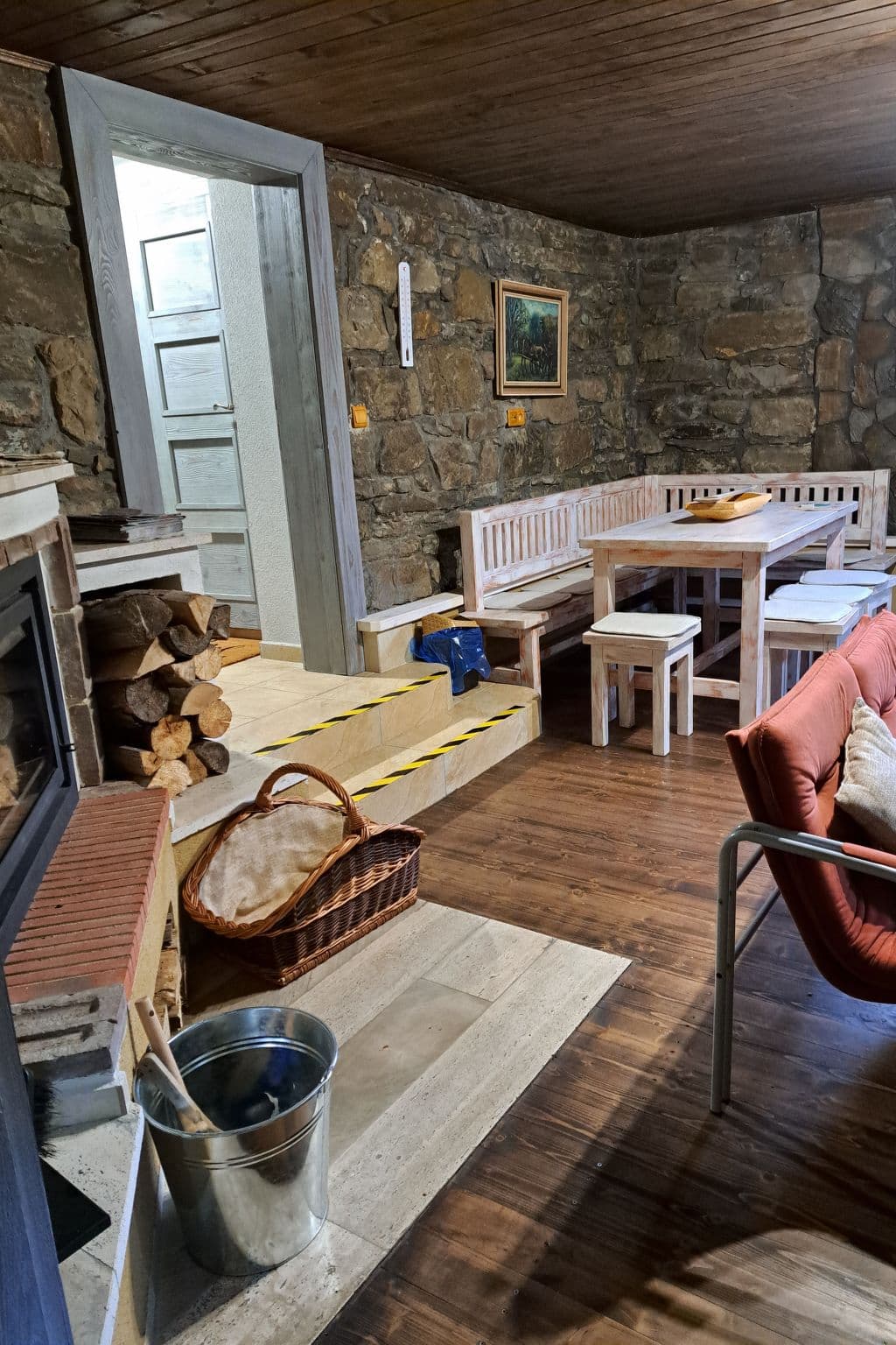 Kitchen / Dining Room