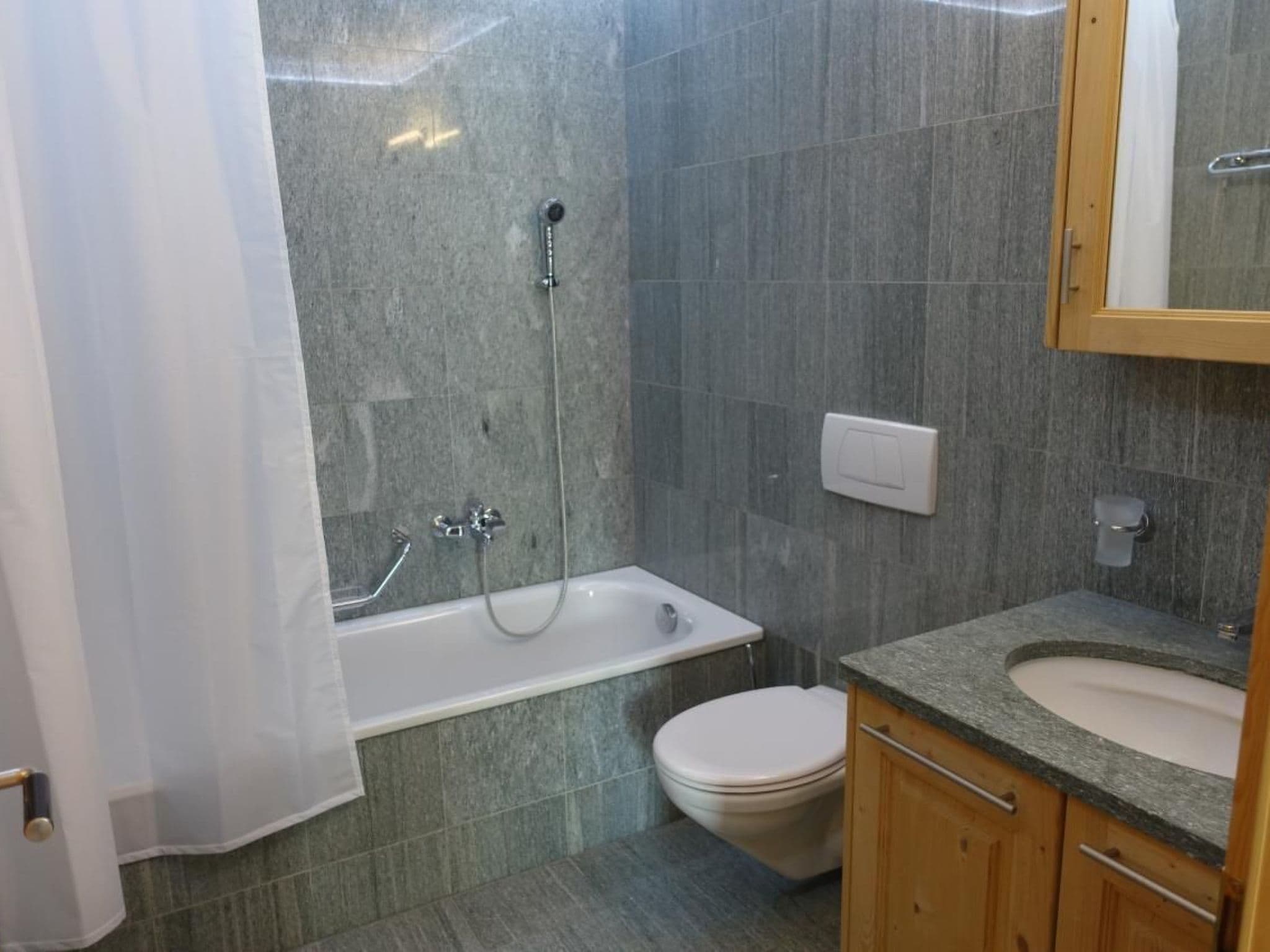 Gallery Image 10