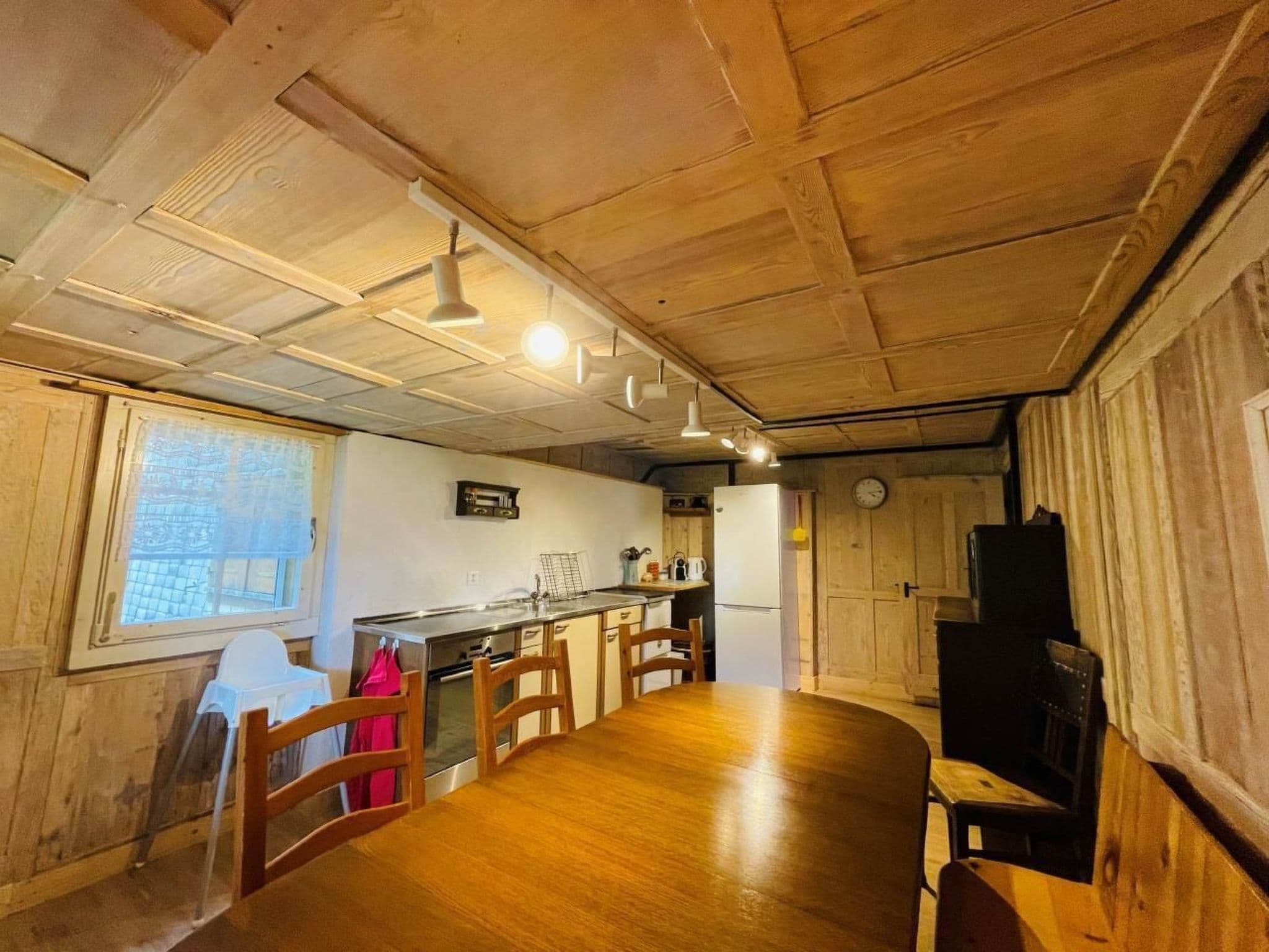 Gallery Image 18